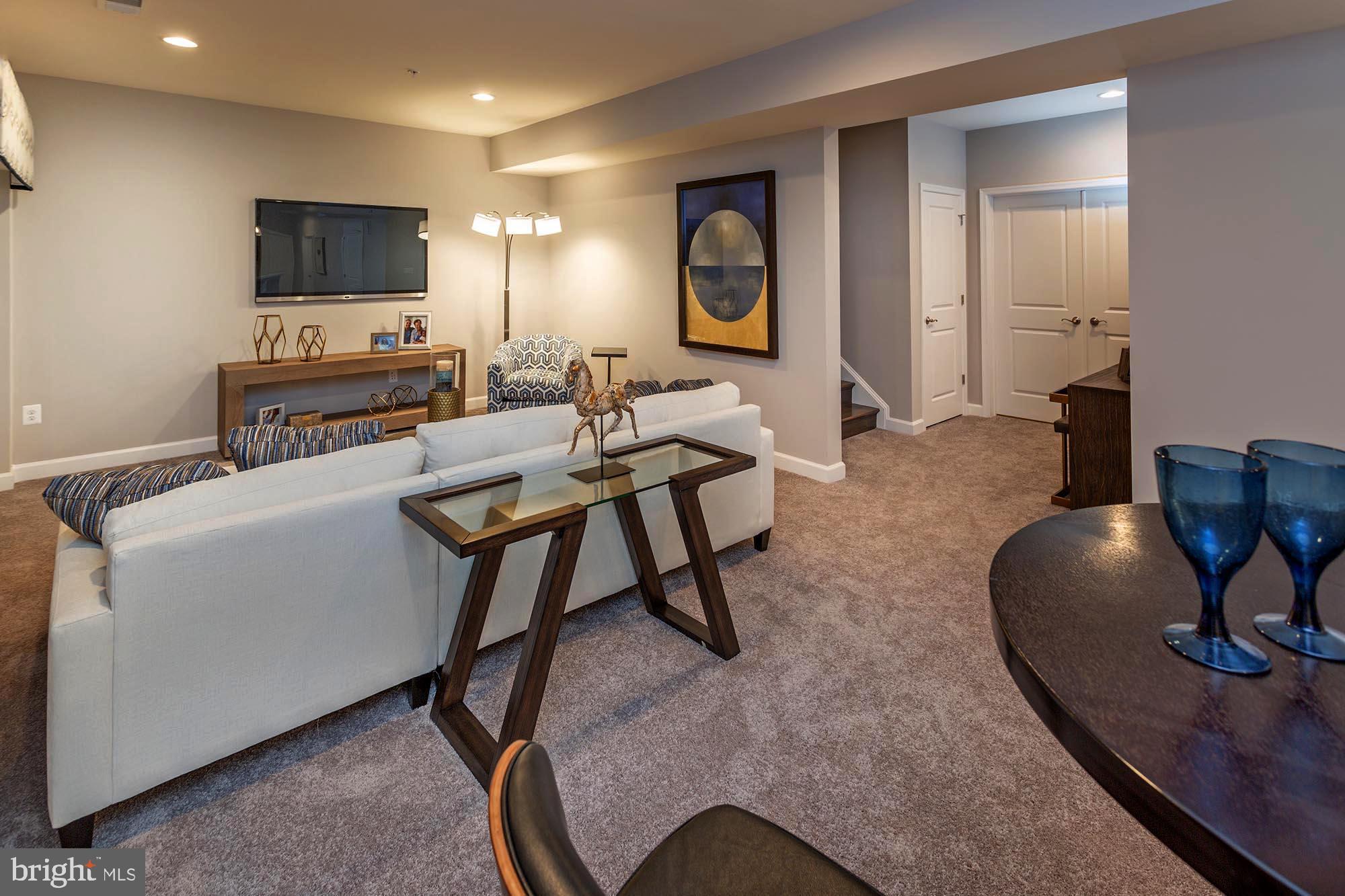 BEALLS MANOR - Residential