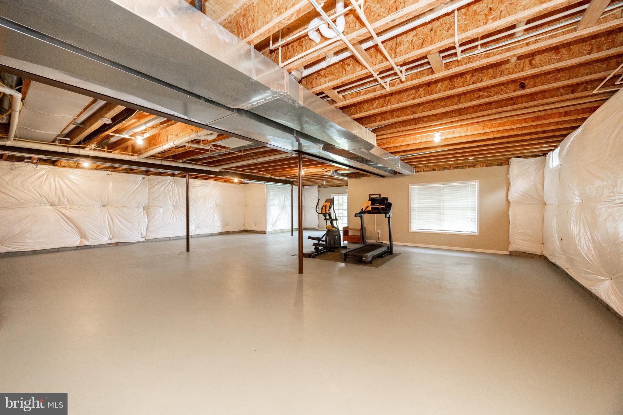 VILLAGES AT HILLVIEW - Residential