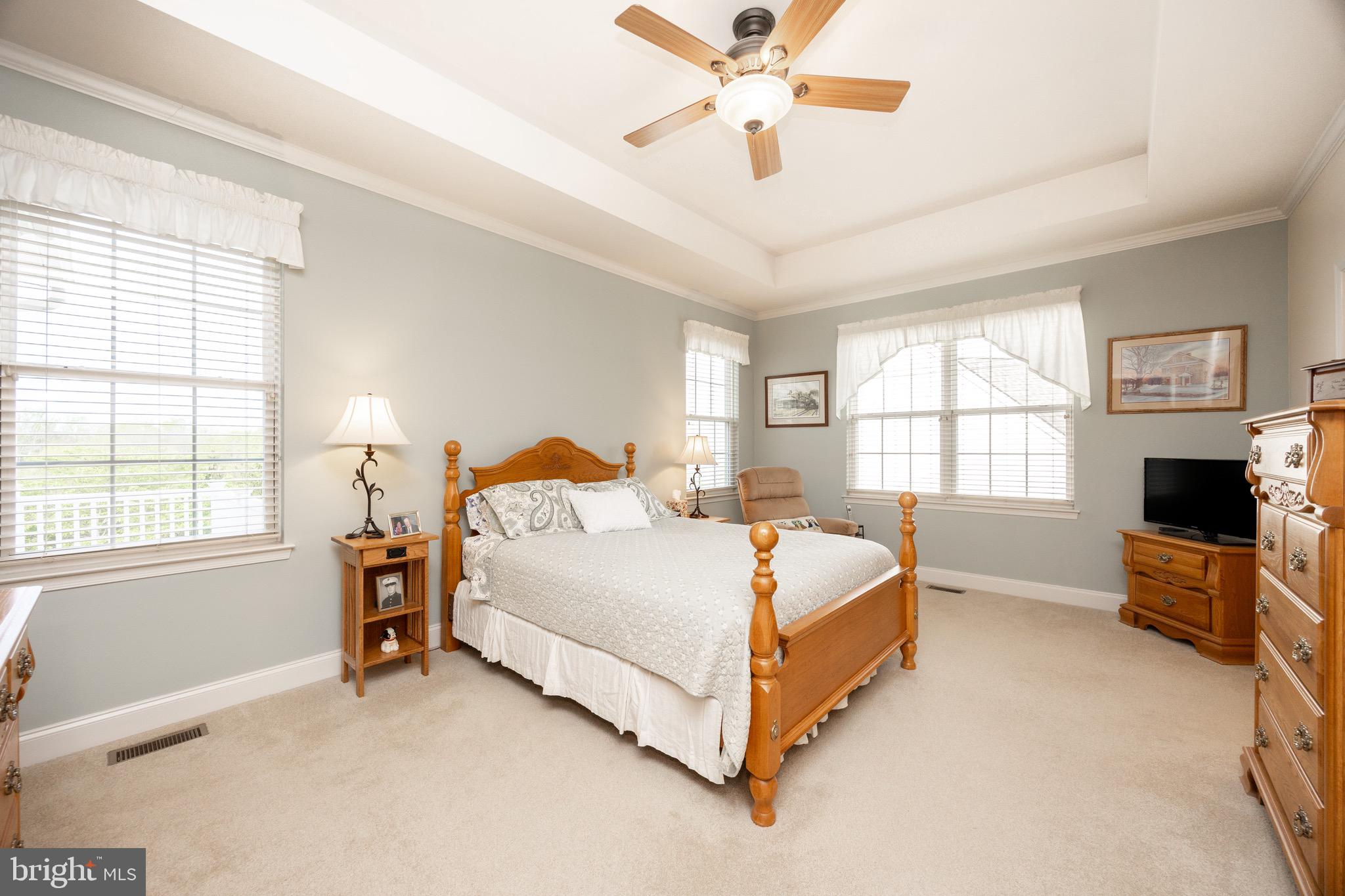 VILLAGES AT HILLVIEW - Residential