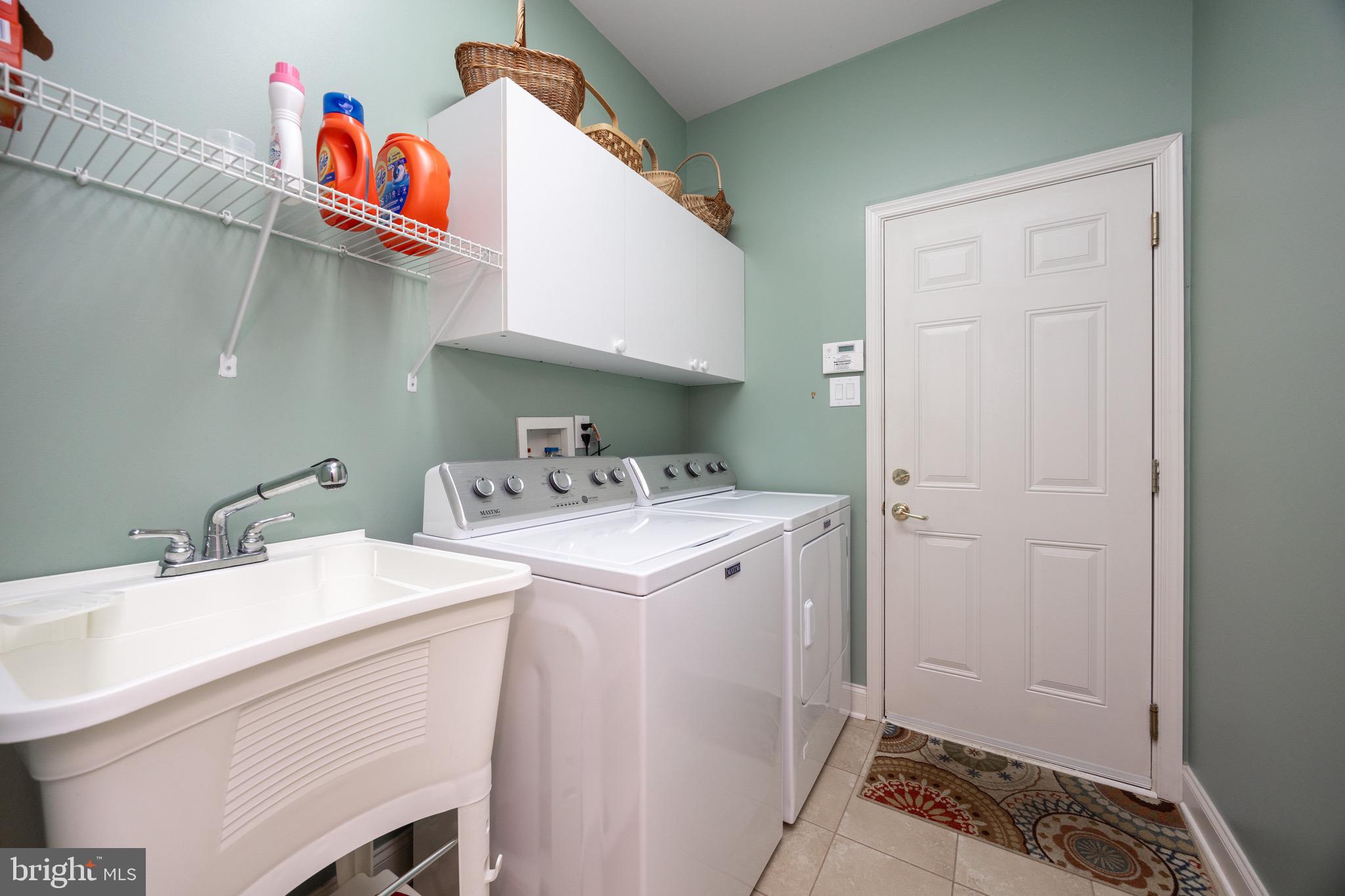 VILLAGES AT HILLVIEW - Residential