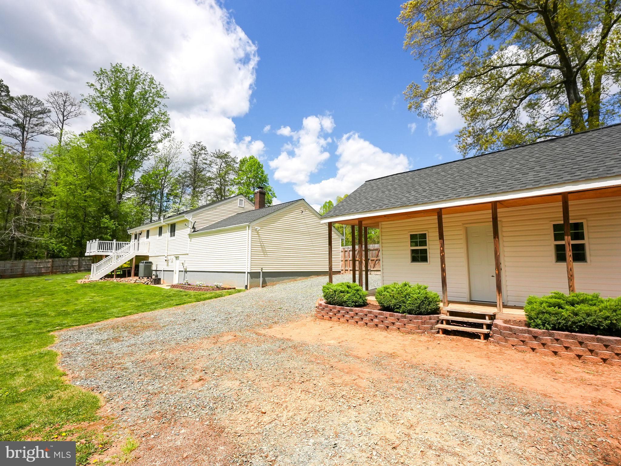 WINDSOR FOREST - Residential