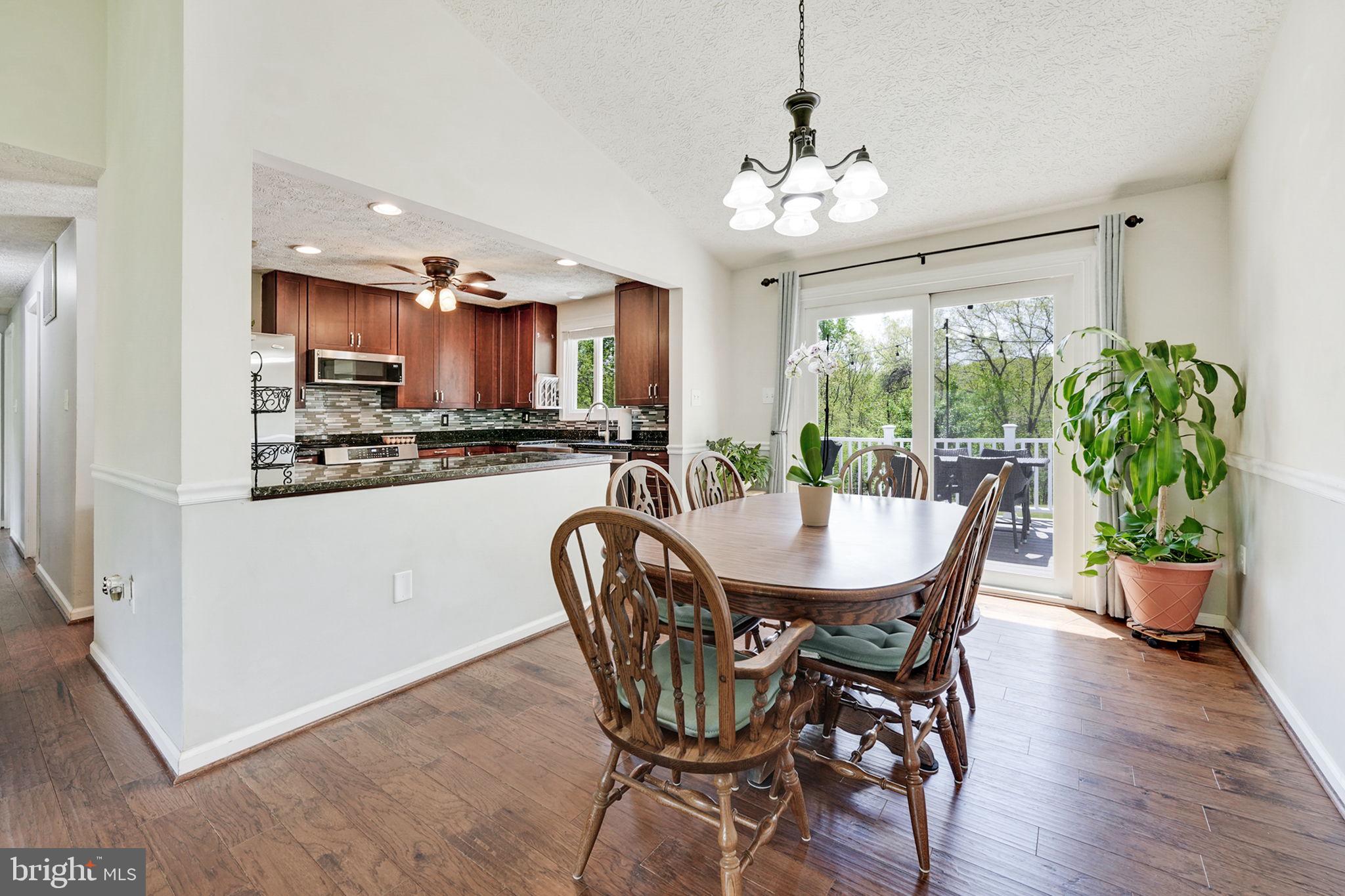 WINDSOR FOREST - Residential