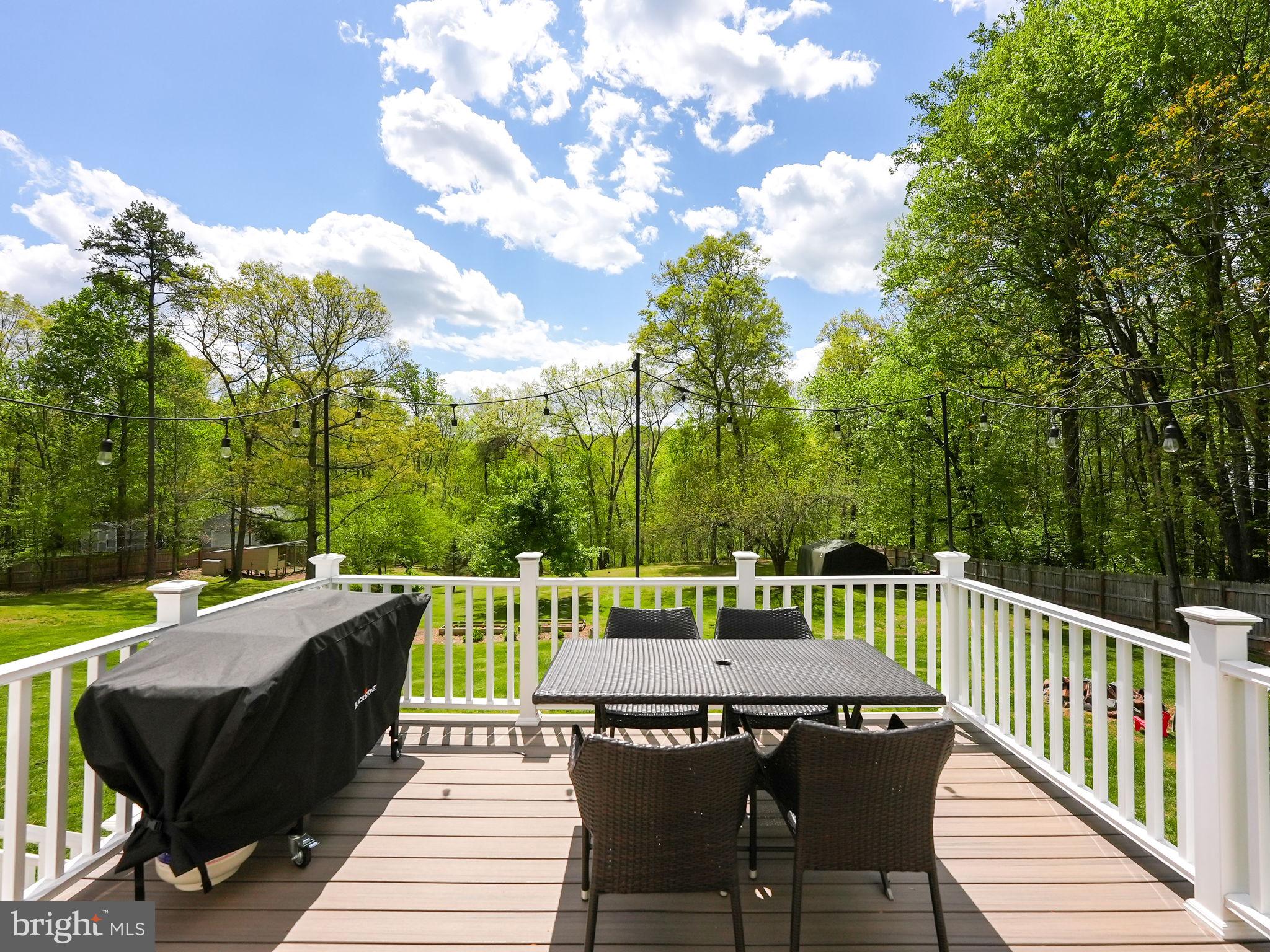 WINDSOR FOREST - Residential