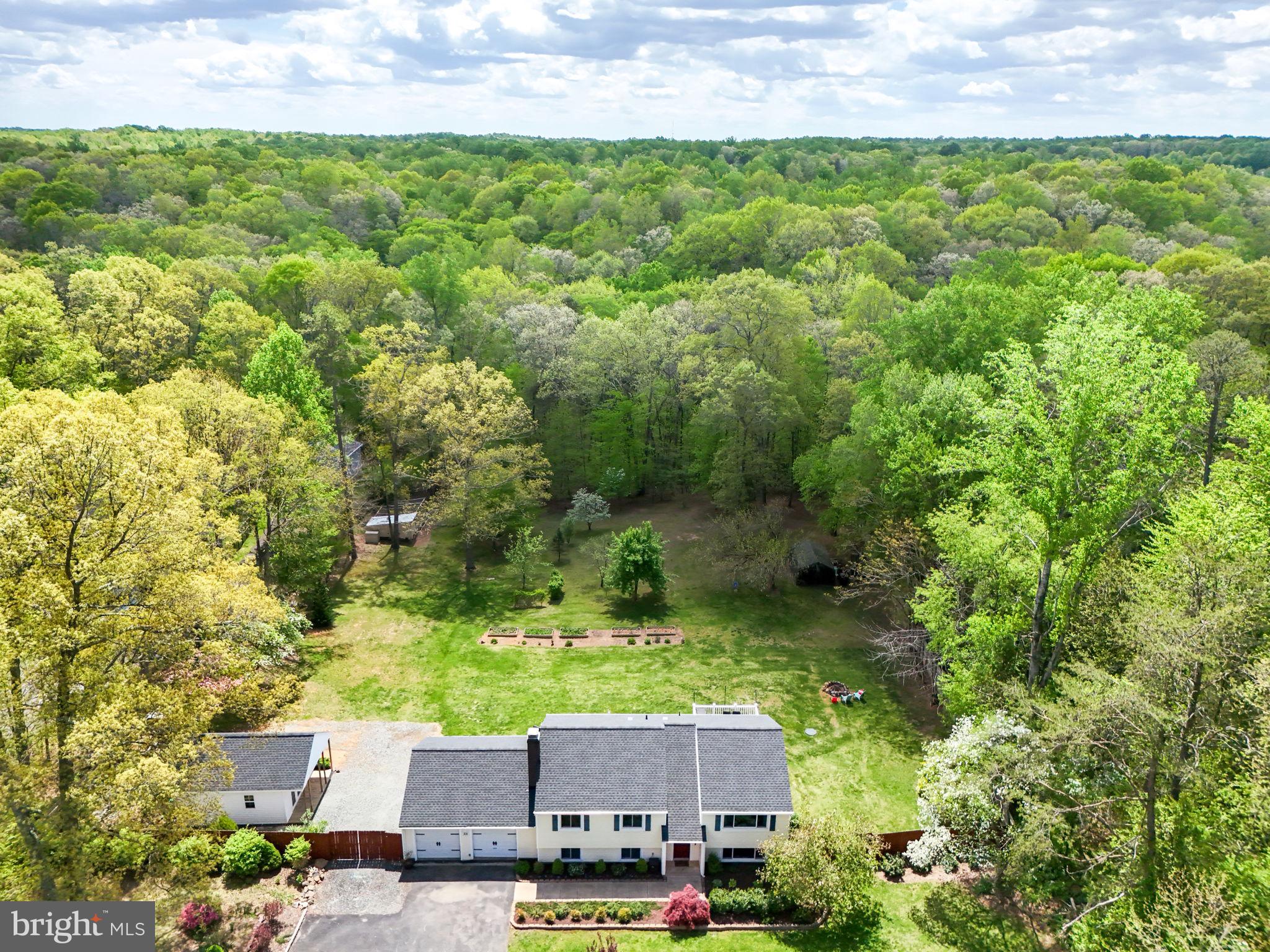 WINDSOR FOREST - Residential