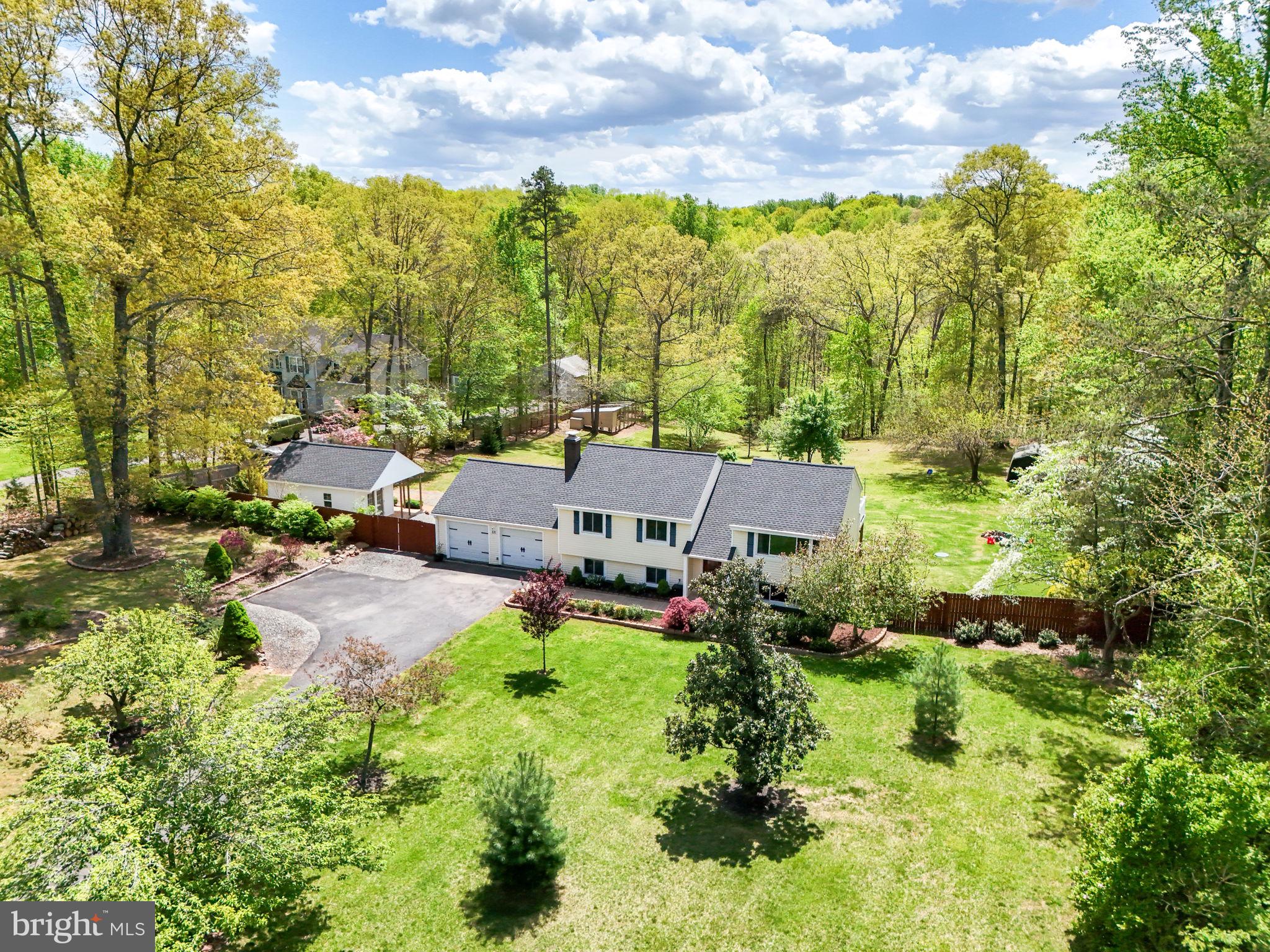 WINDSOR FOREST - Residential