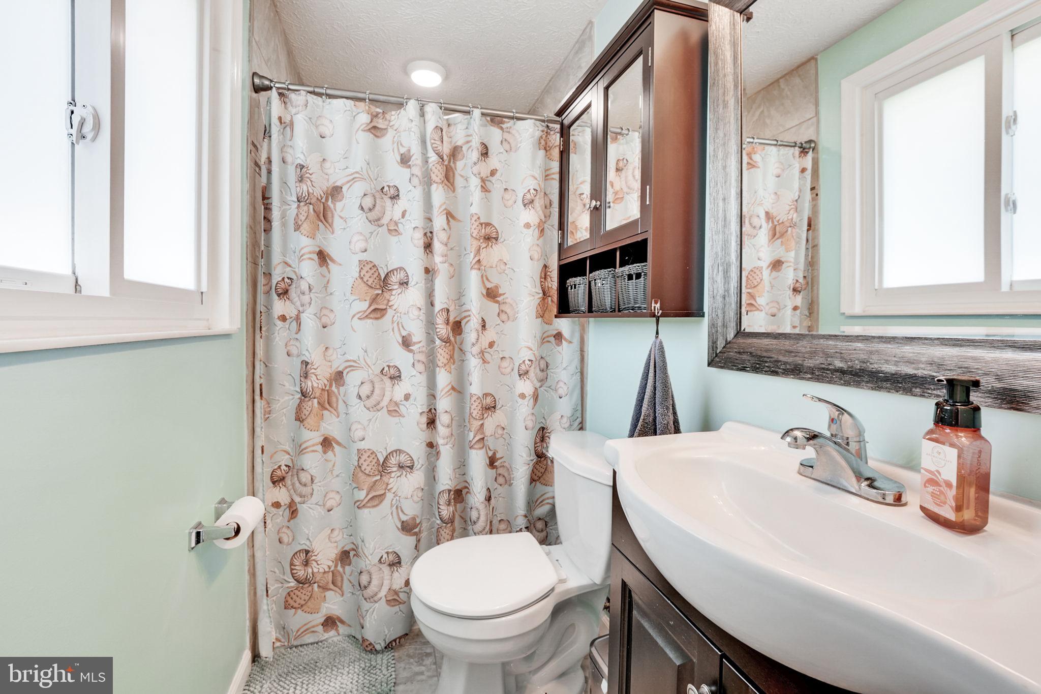 WINDSOR FOREST - Residential