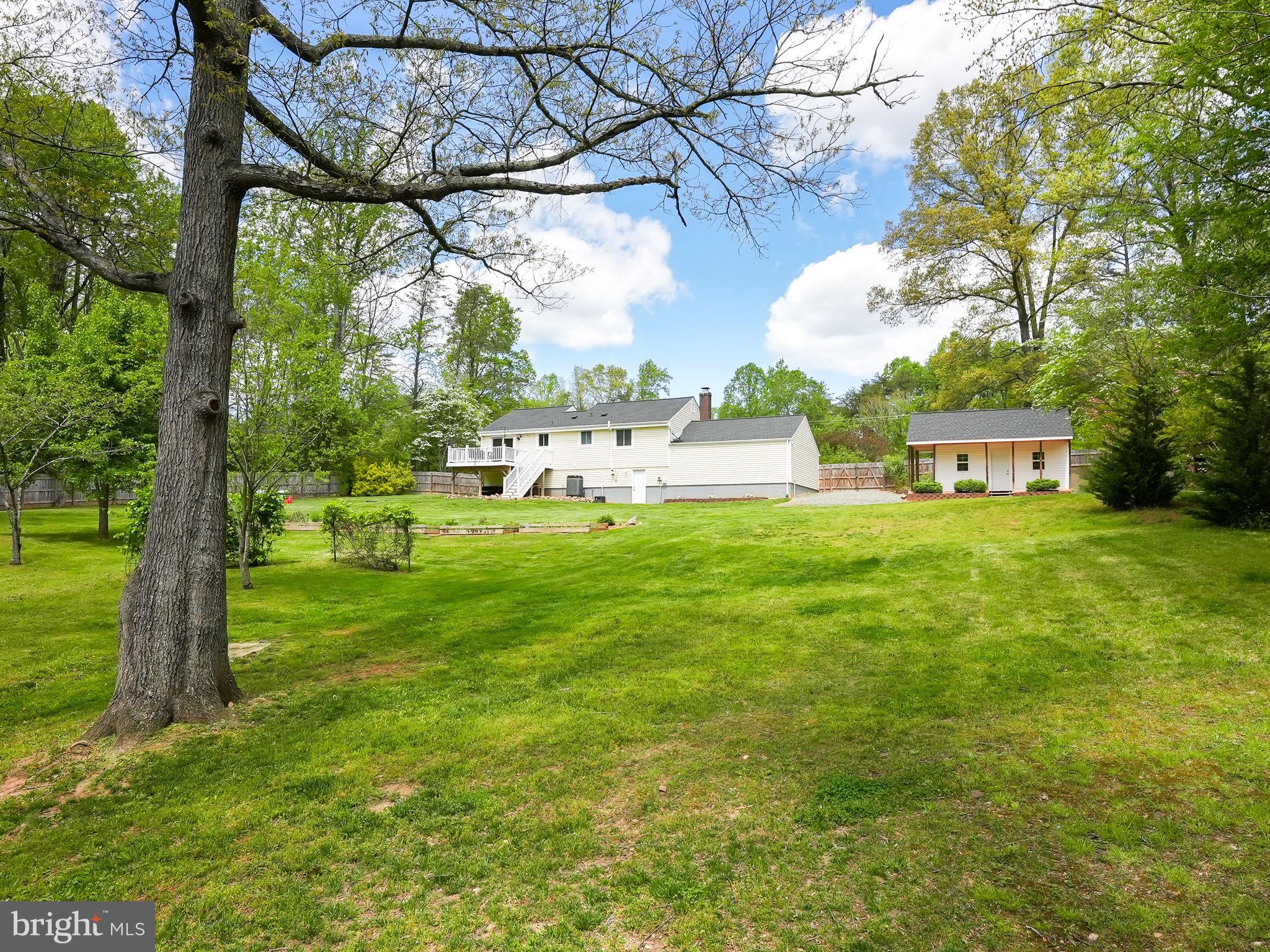 WINDSOR FOREST - Residential