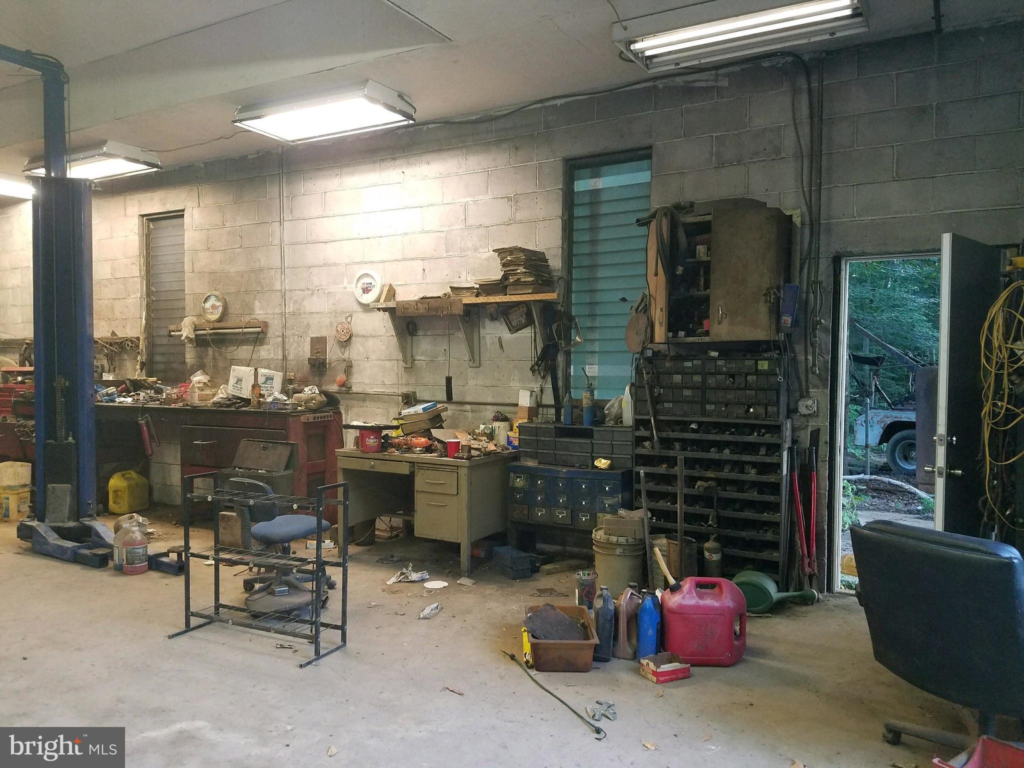 BOWLES - Residential