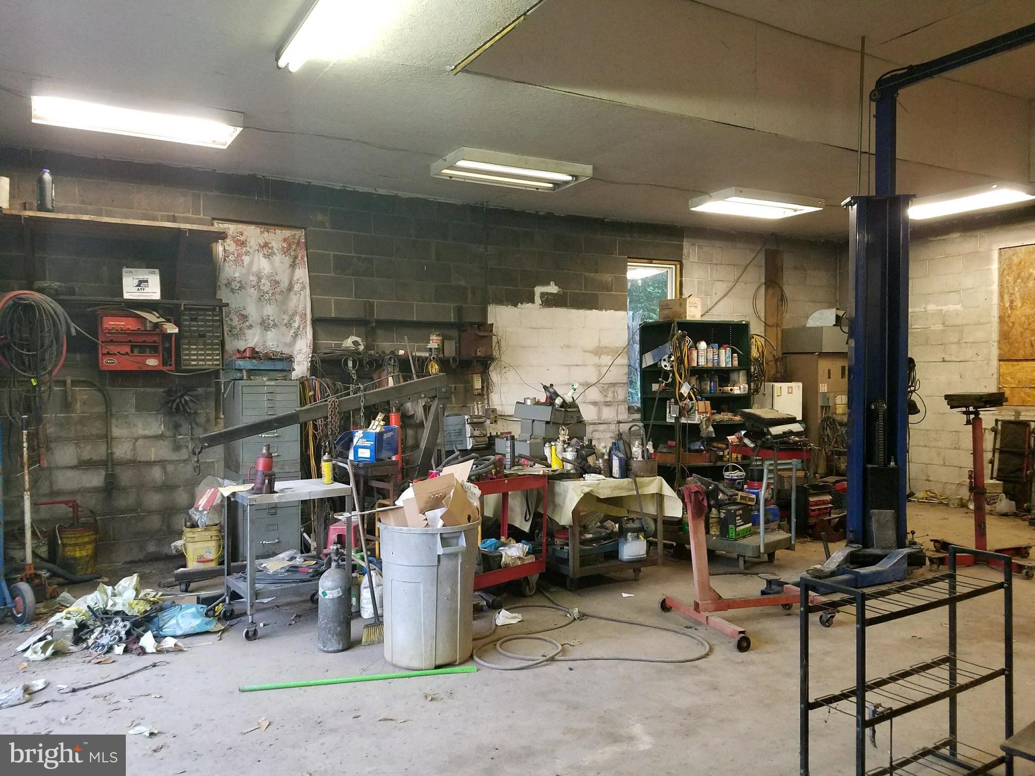 BOWLES - Residential