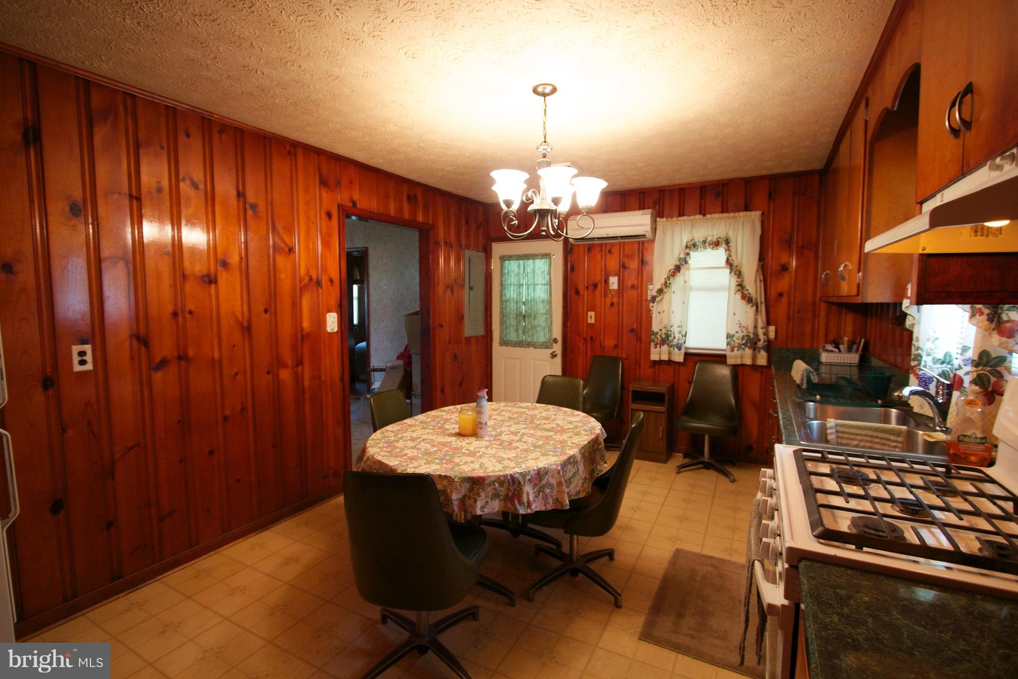 BOWLES - Residential