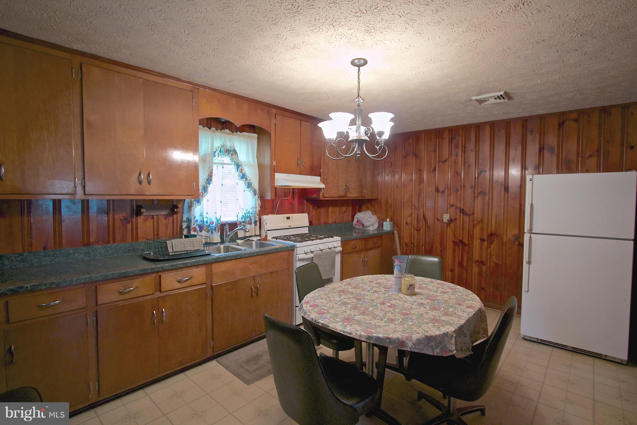 BOWLES - Residential