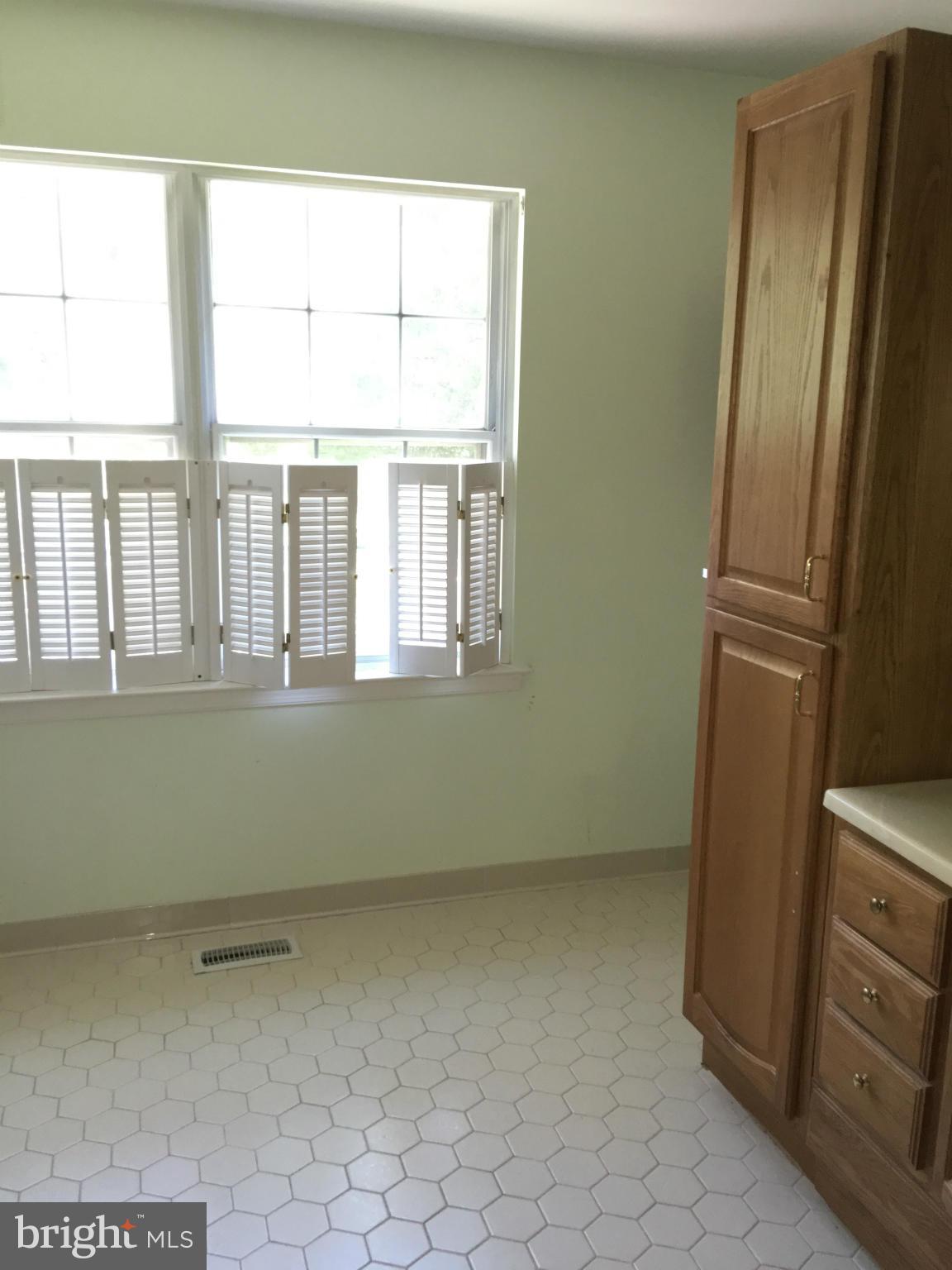 ROLLING ACRES - Residential