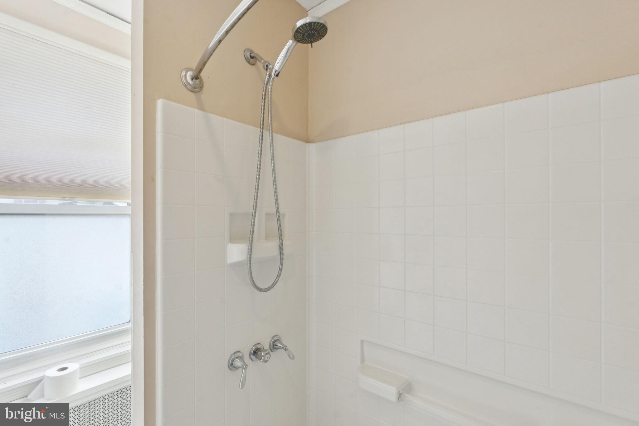 BURHOLME - Residential