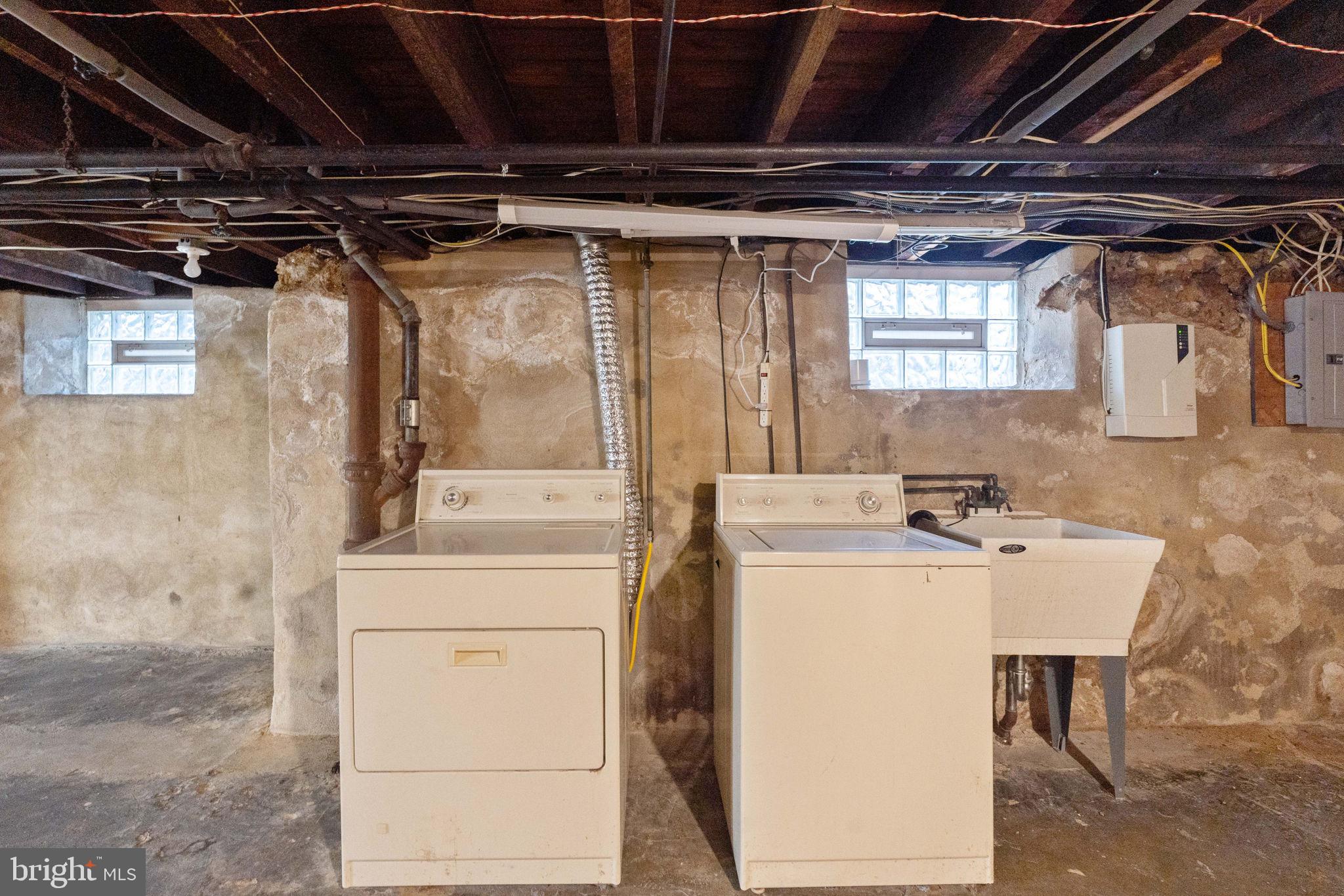 BURHOLME - Residential