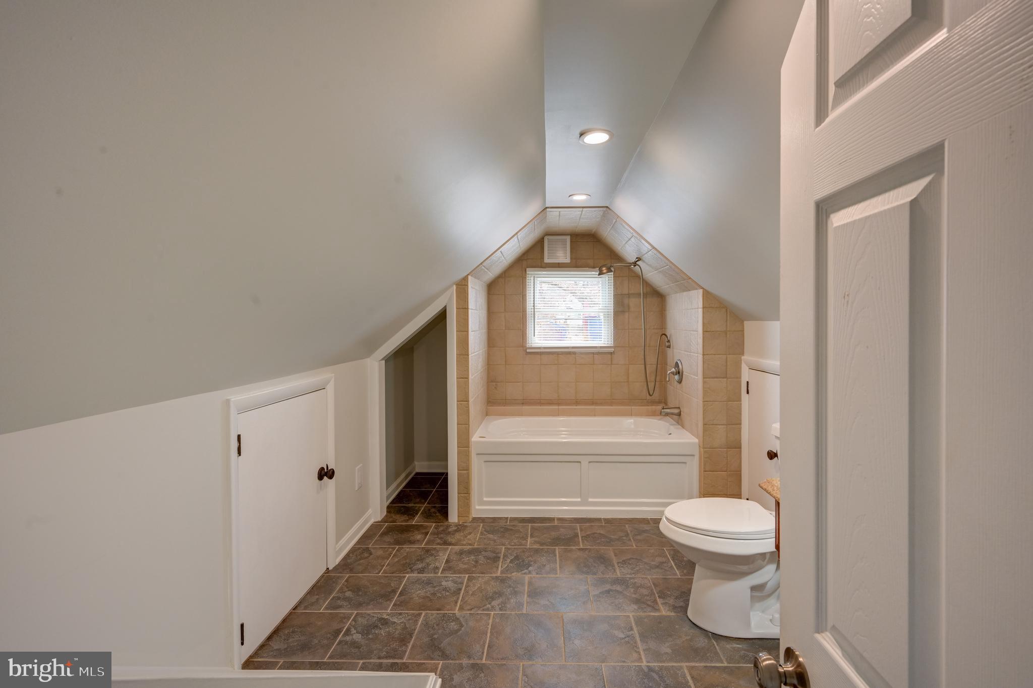 PARKVILLE - Residential