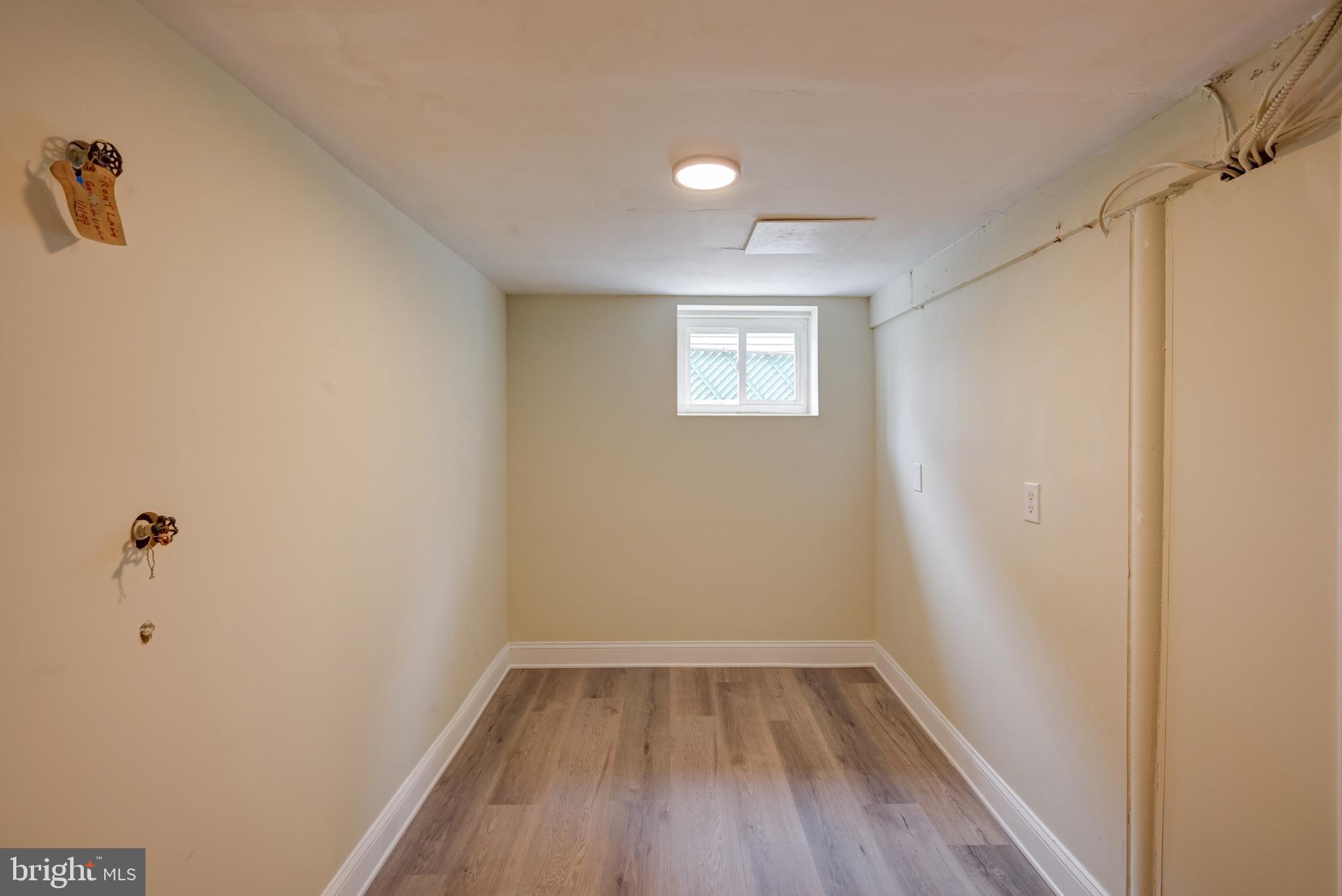 PARKVILLE - Residential