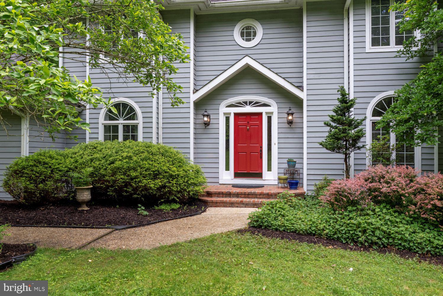 13 CROSS CREEK COURT