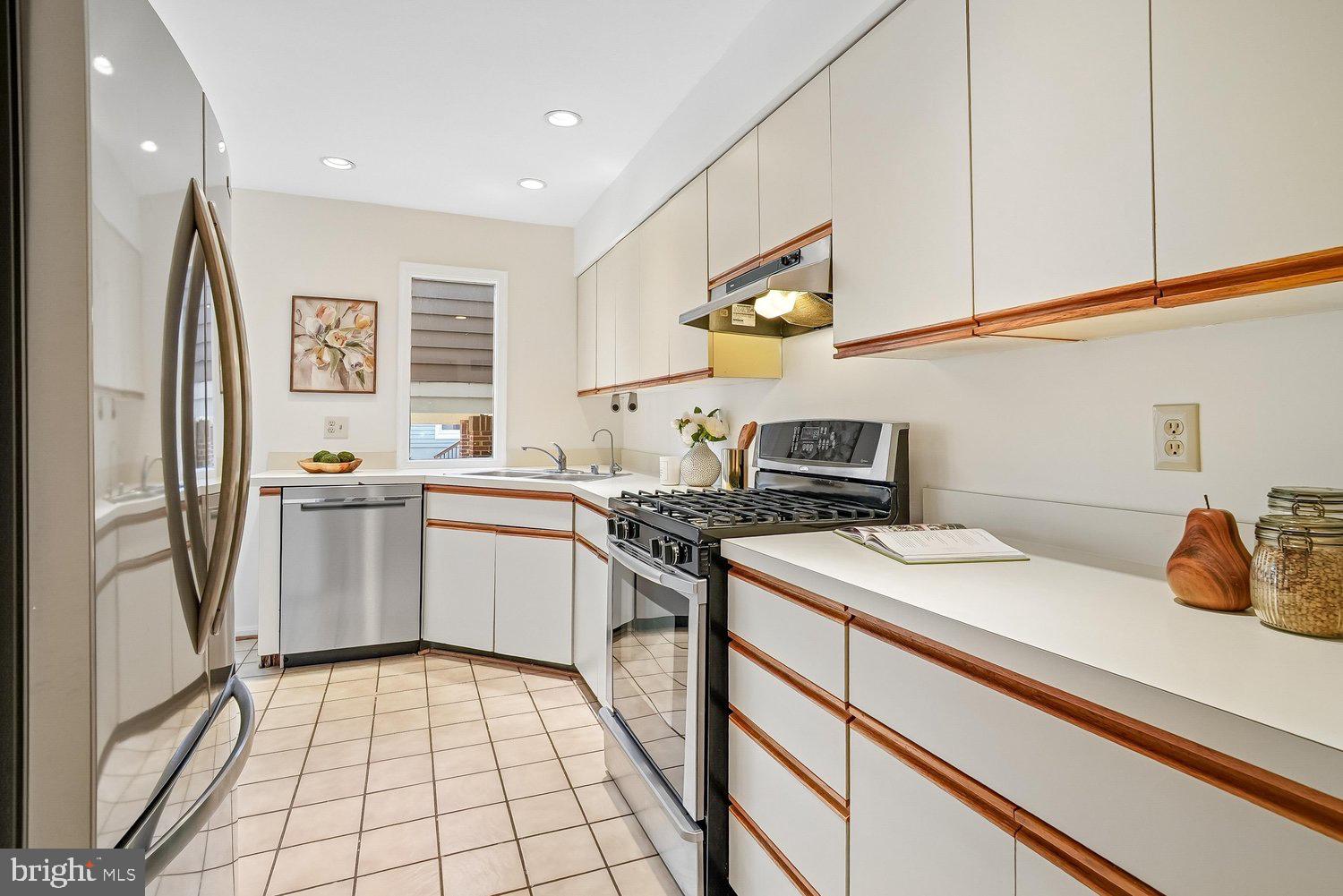 11410 ORCHARD GREEN COURT