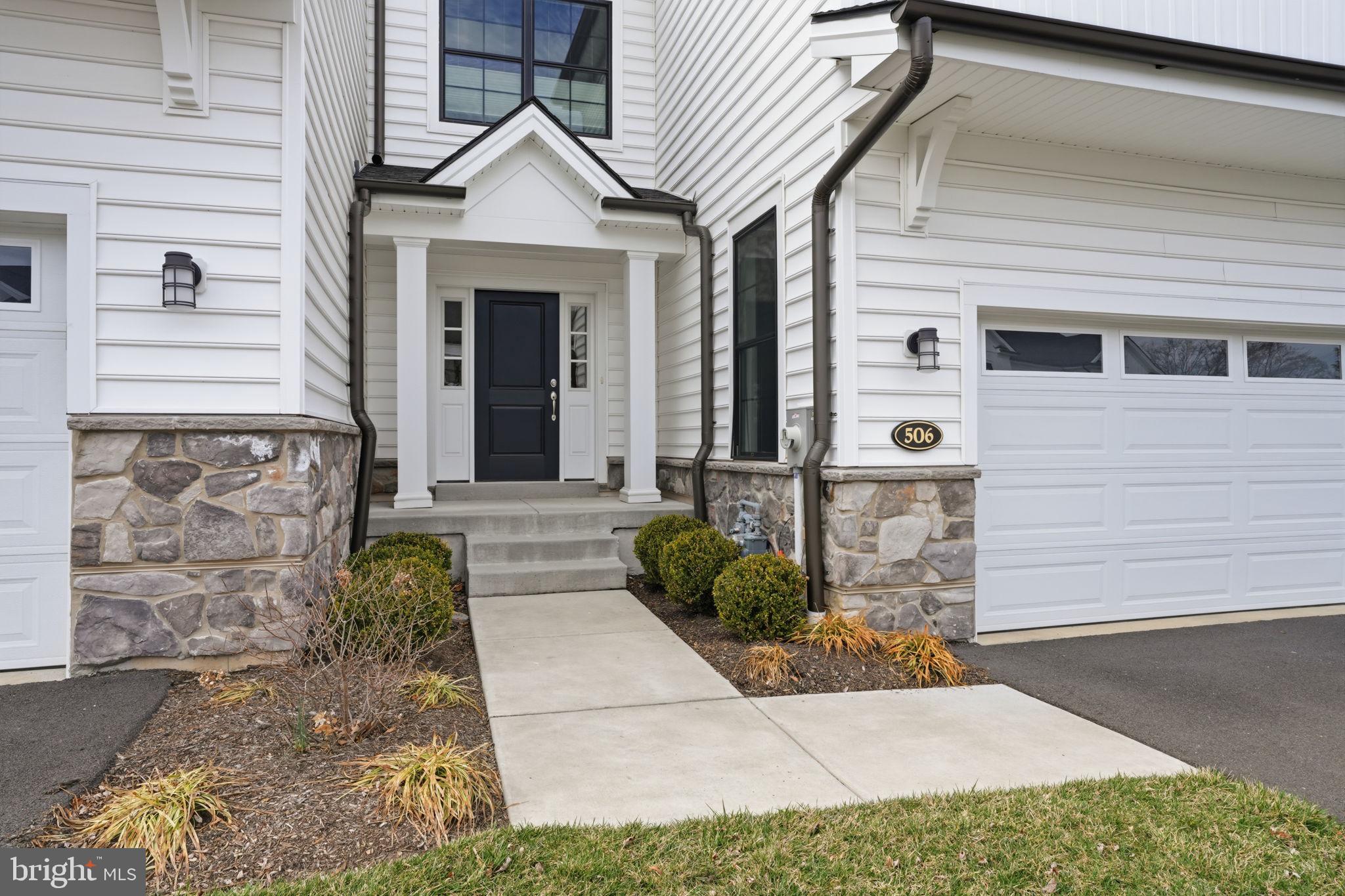 506 CARMELA WAY