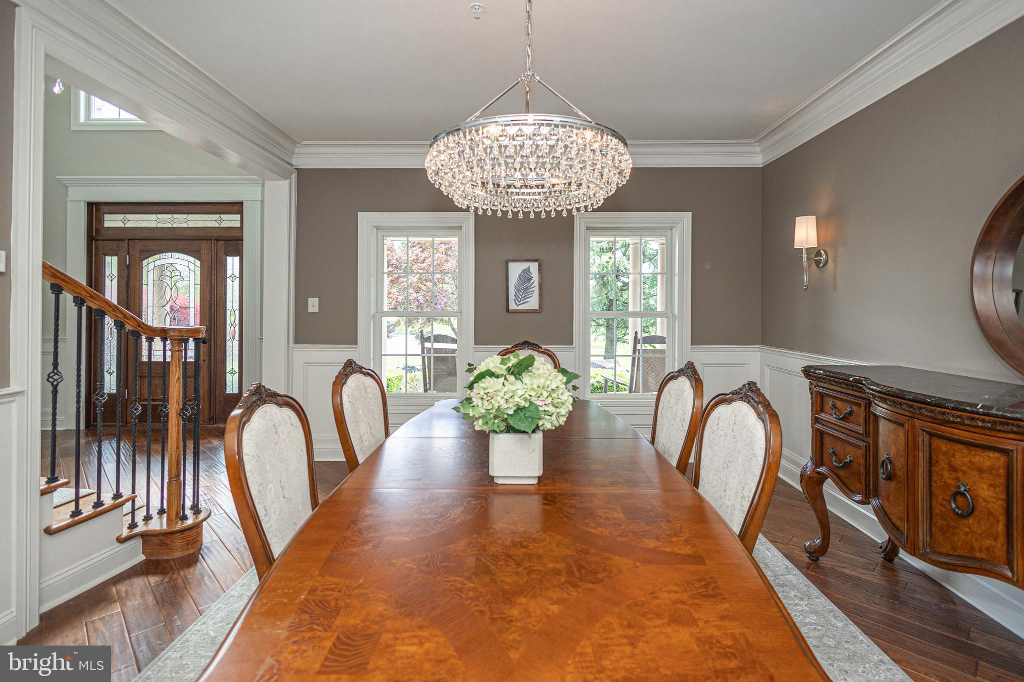 DARK HOLLOW - Residential