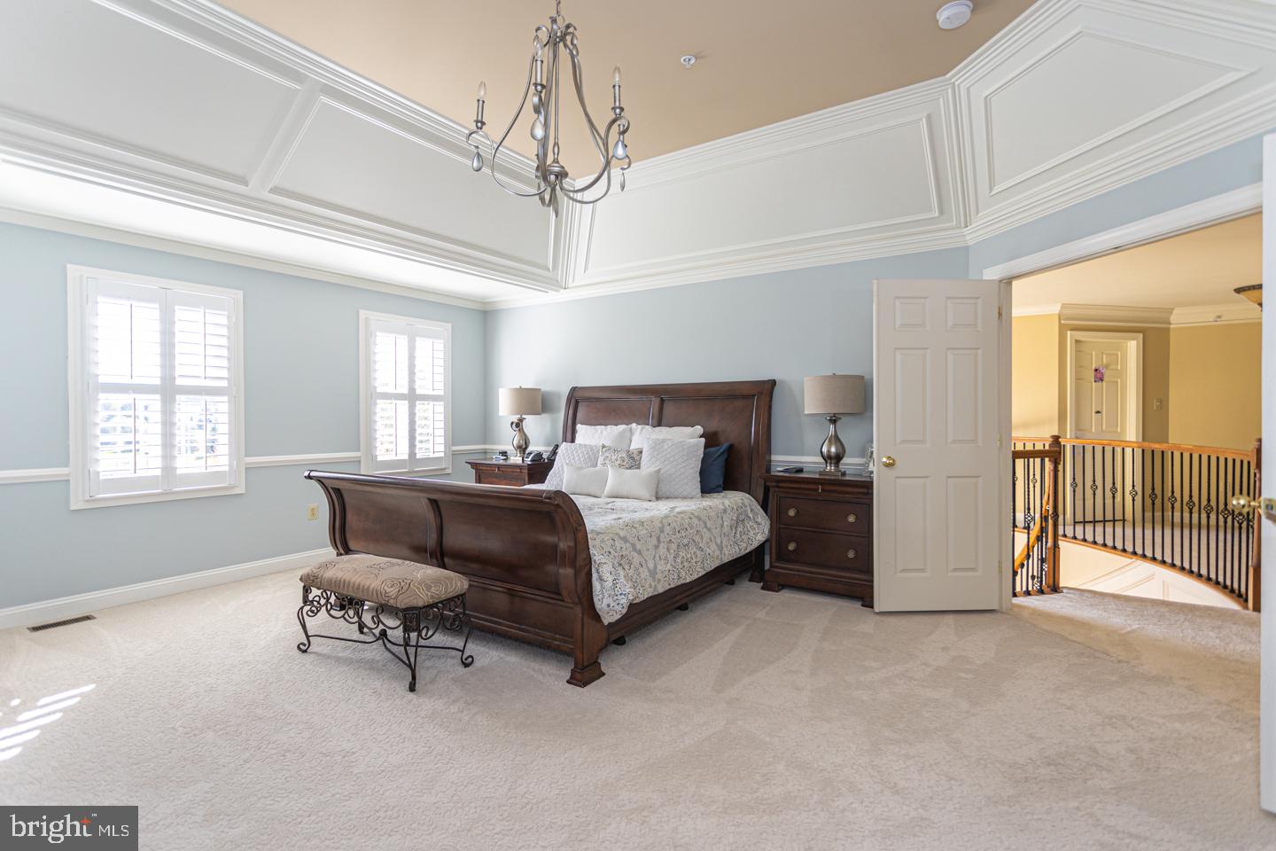 DARK HOLLOW - Residential