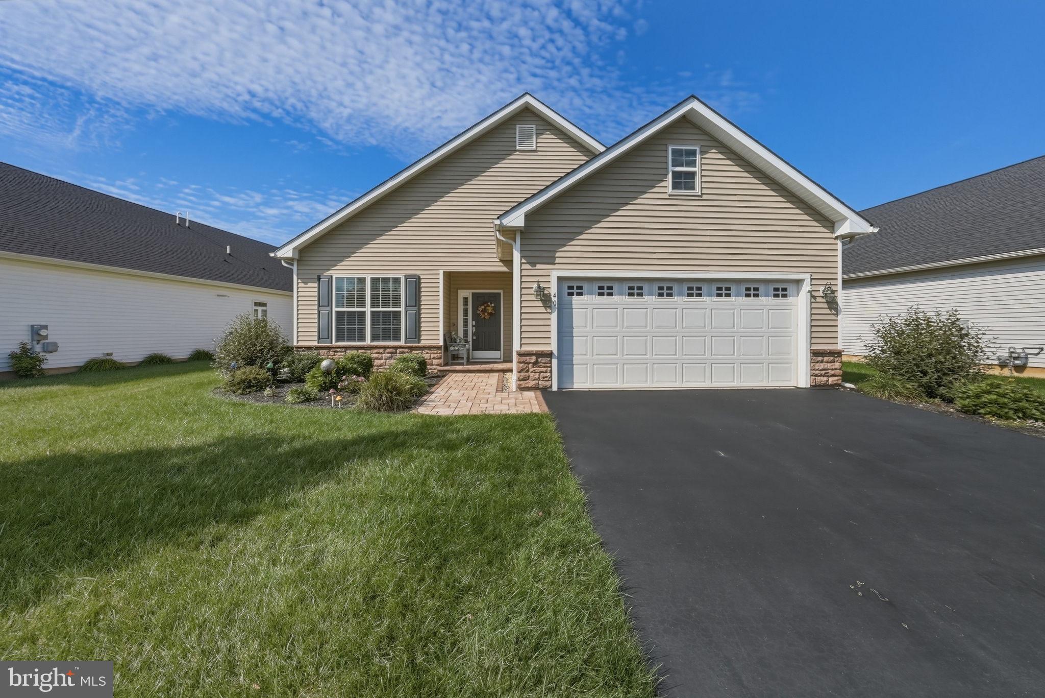 40 BOARDWALK DRIVE