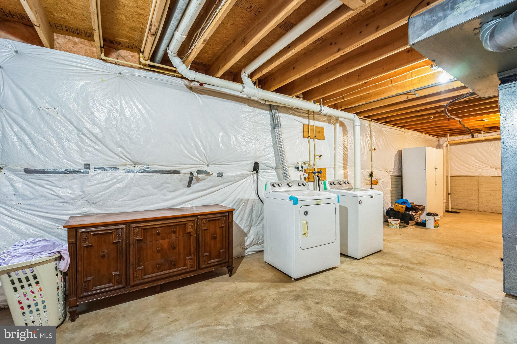 MAYFIELD - Residential