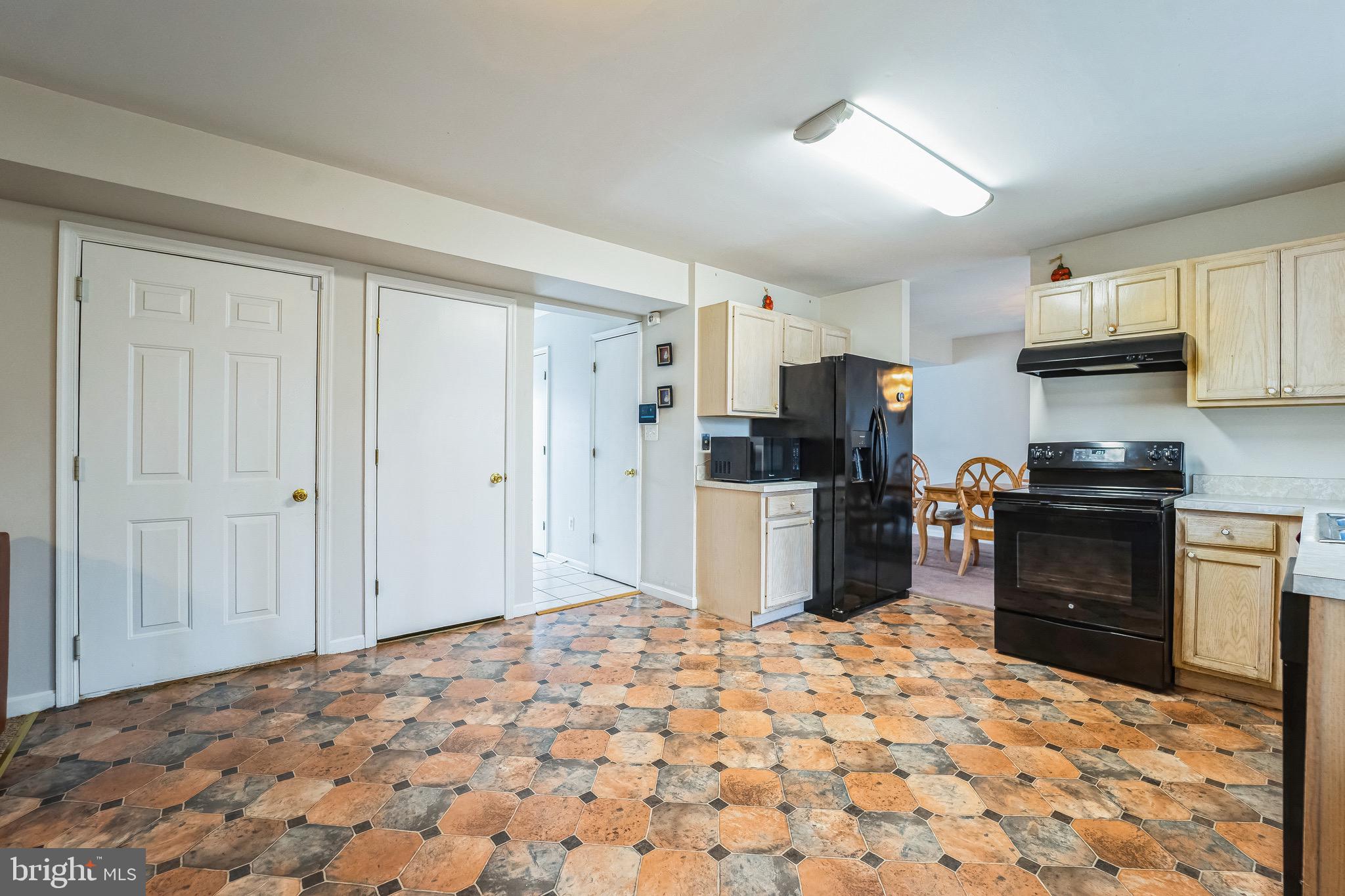 MAYFIELD - Residential