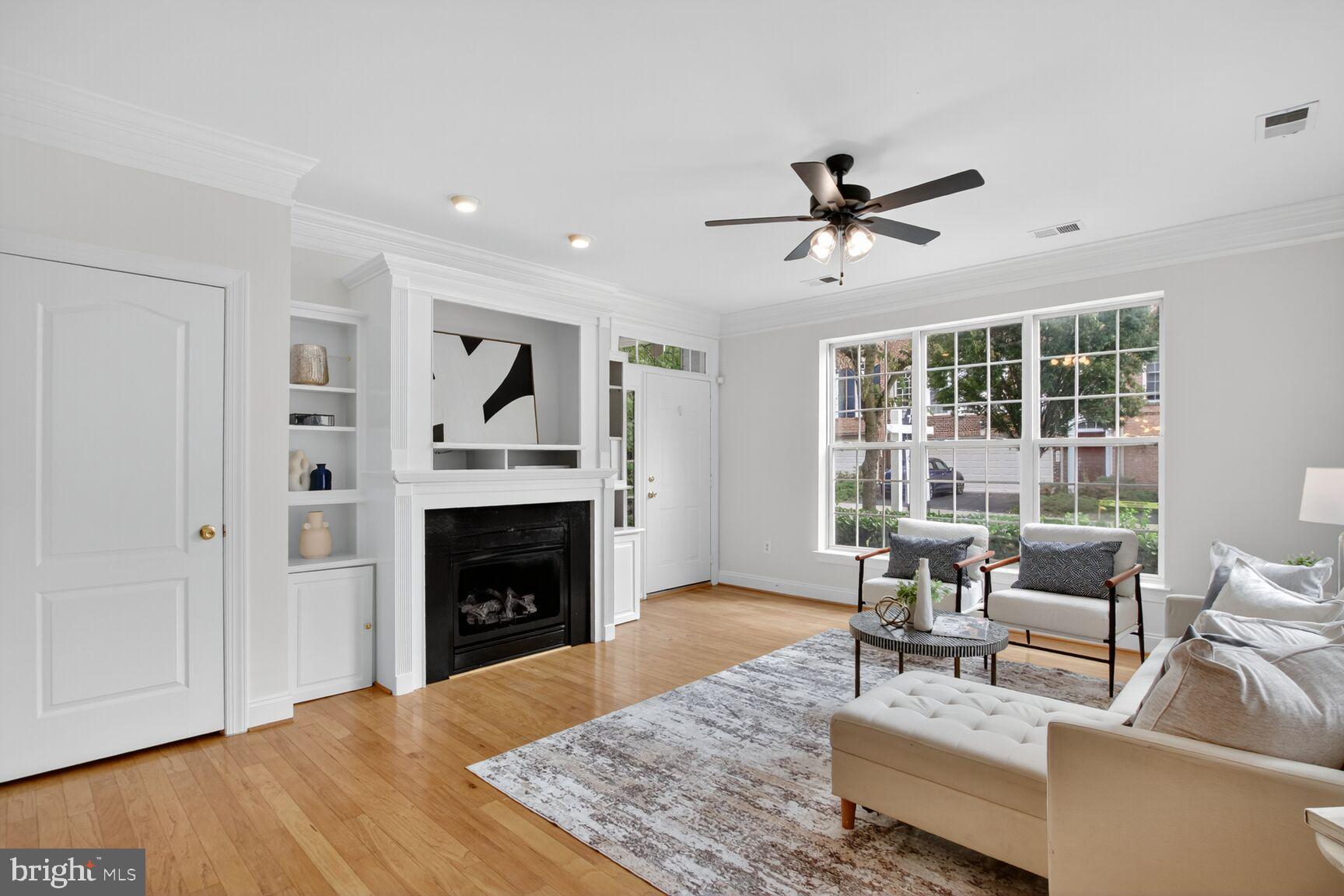 QUINCE ORCHARD PARK - Residential