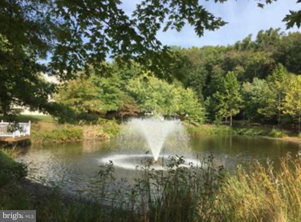 QUINCE ORCHARD PARK - Residential