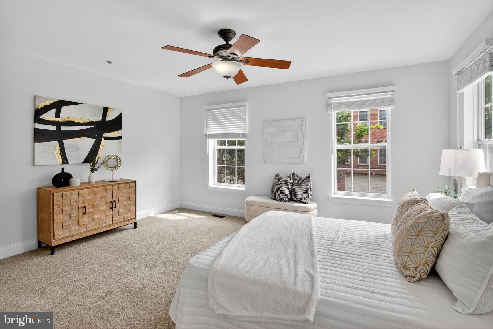 QUINCE ORCHARD PARK - Residential