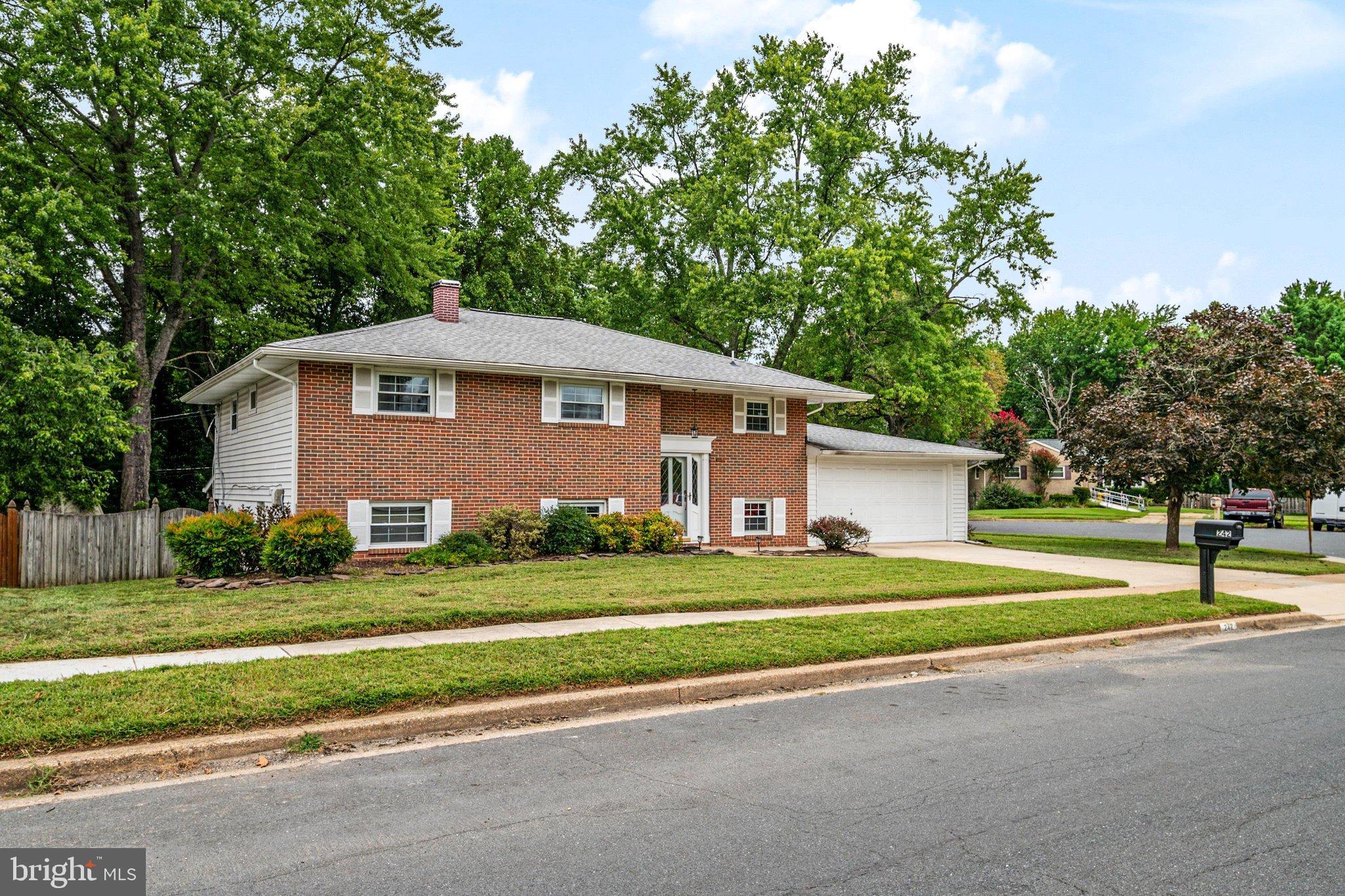 242 CROSS CREEK DRIVE