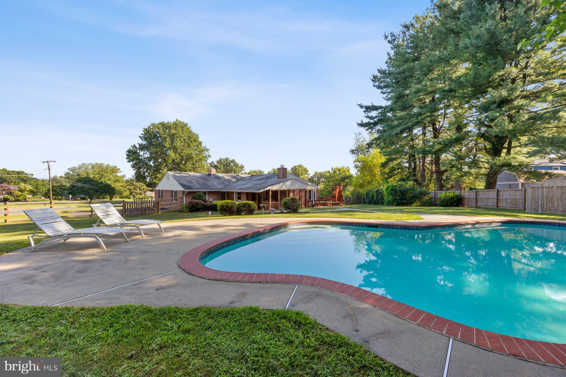 SILVER CREST - Residential