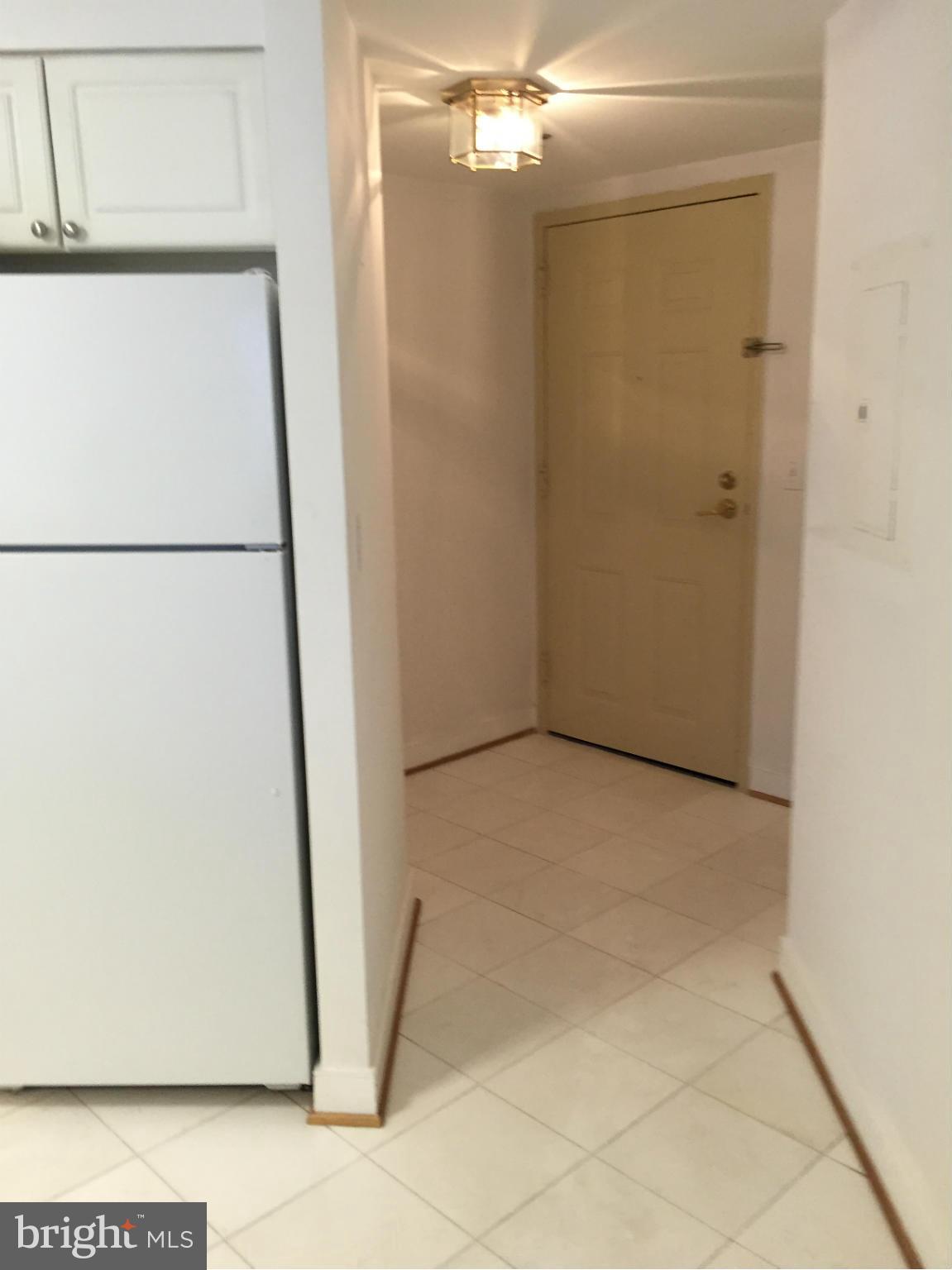 WINDSOR PLAZA - Residential Lease