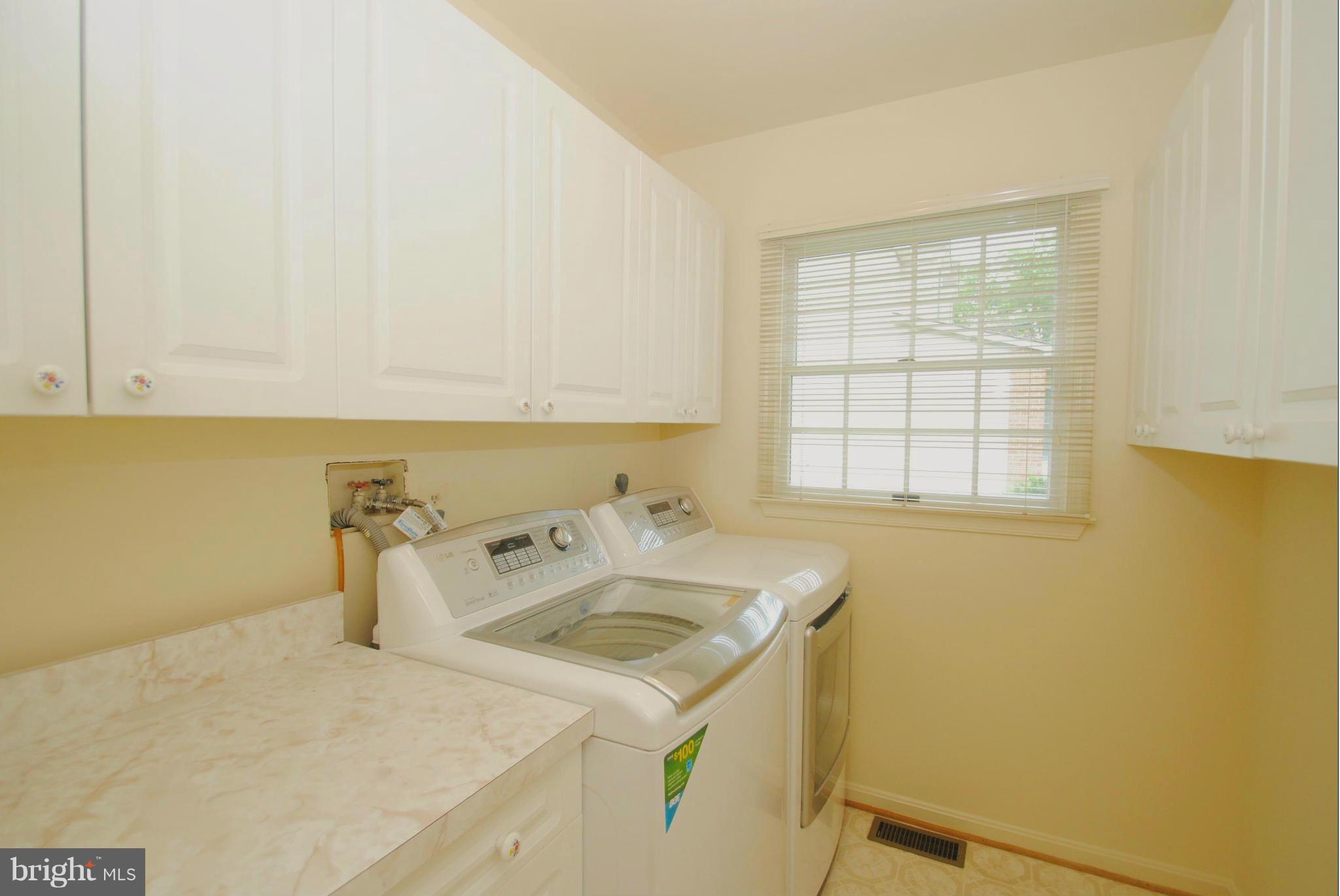 HERITAGE HARBOUR - Residential