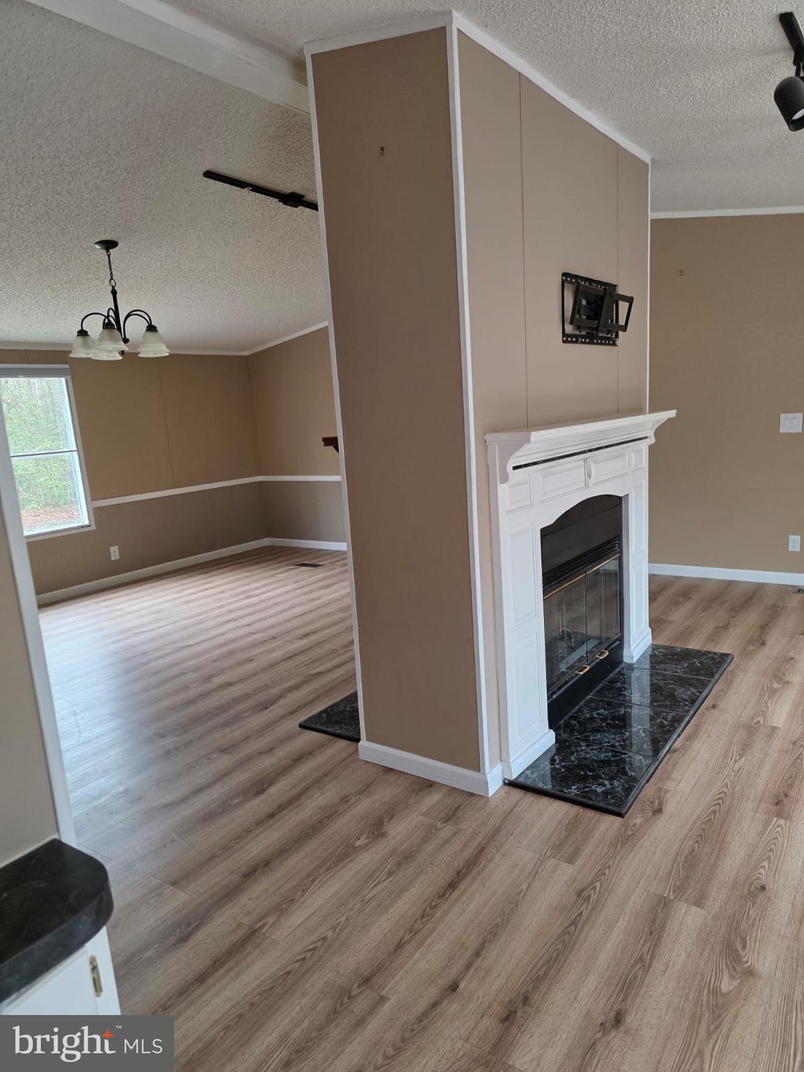 7118 TANGLEWOOD DRIVE