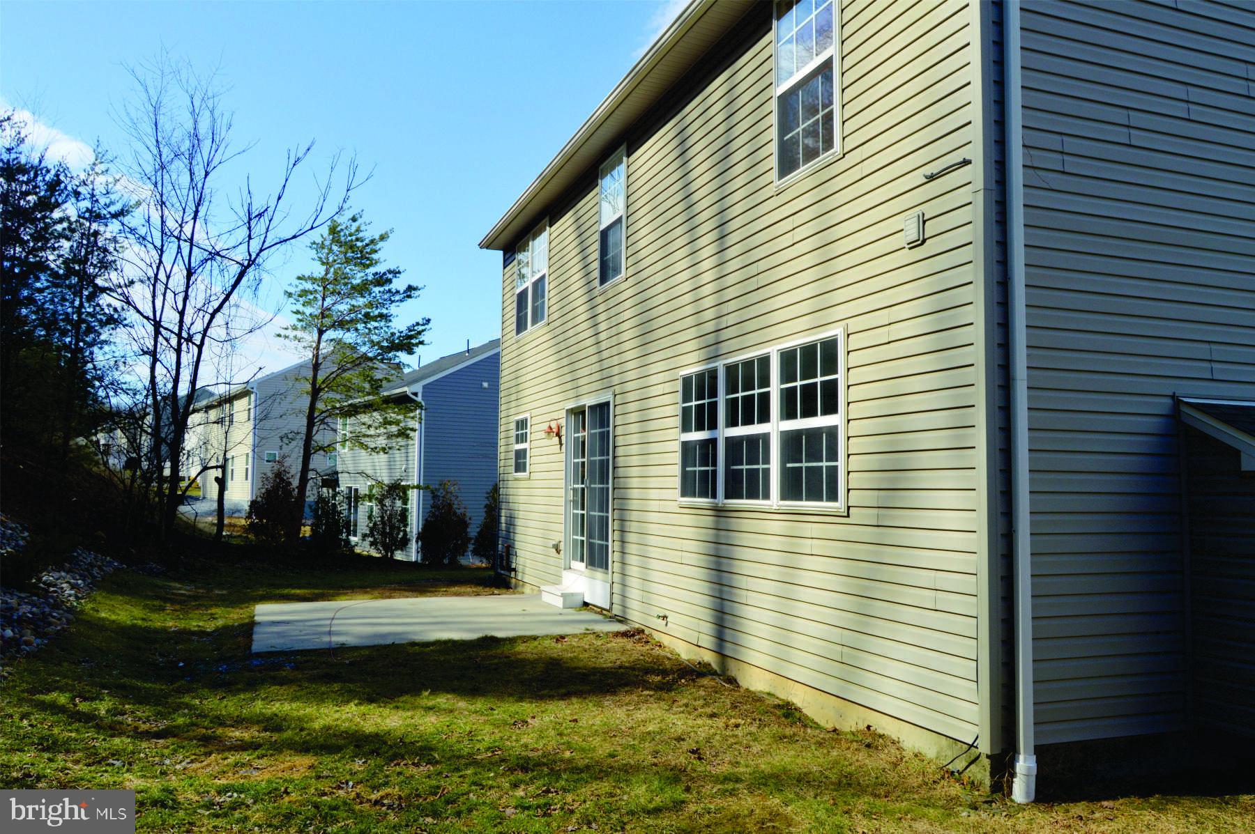 THE PINES - Residential