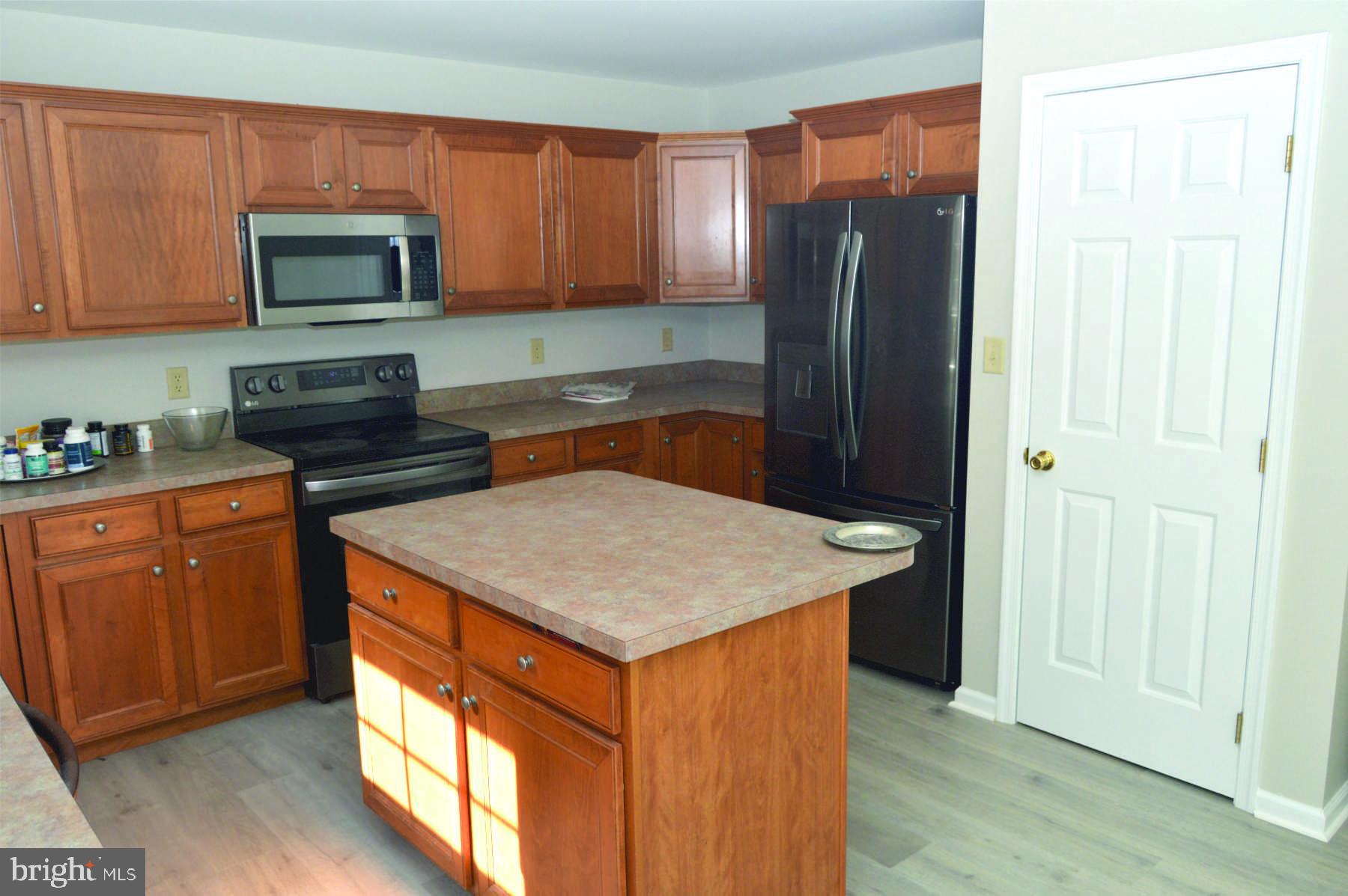 THE PINES - Residential