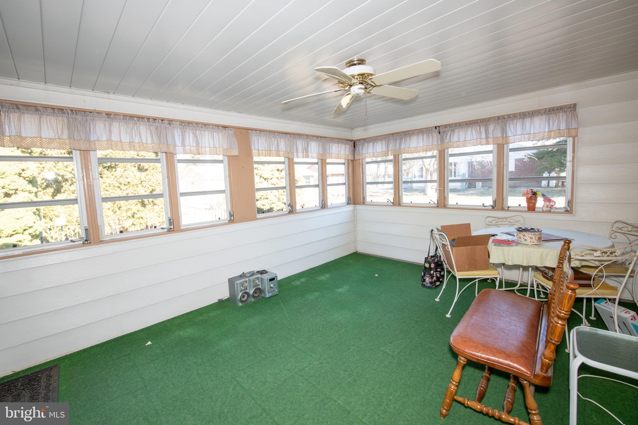 HUNTINGDON VALLEY - Residential