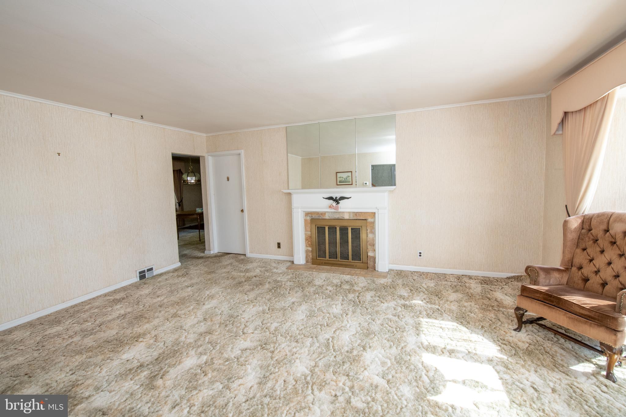 HUNTINGDON VALLEY - Residential