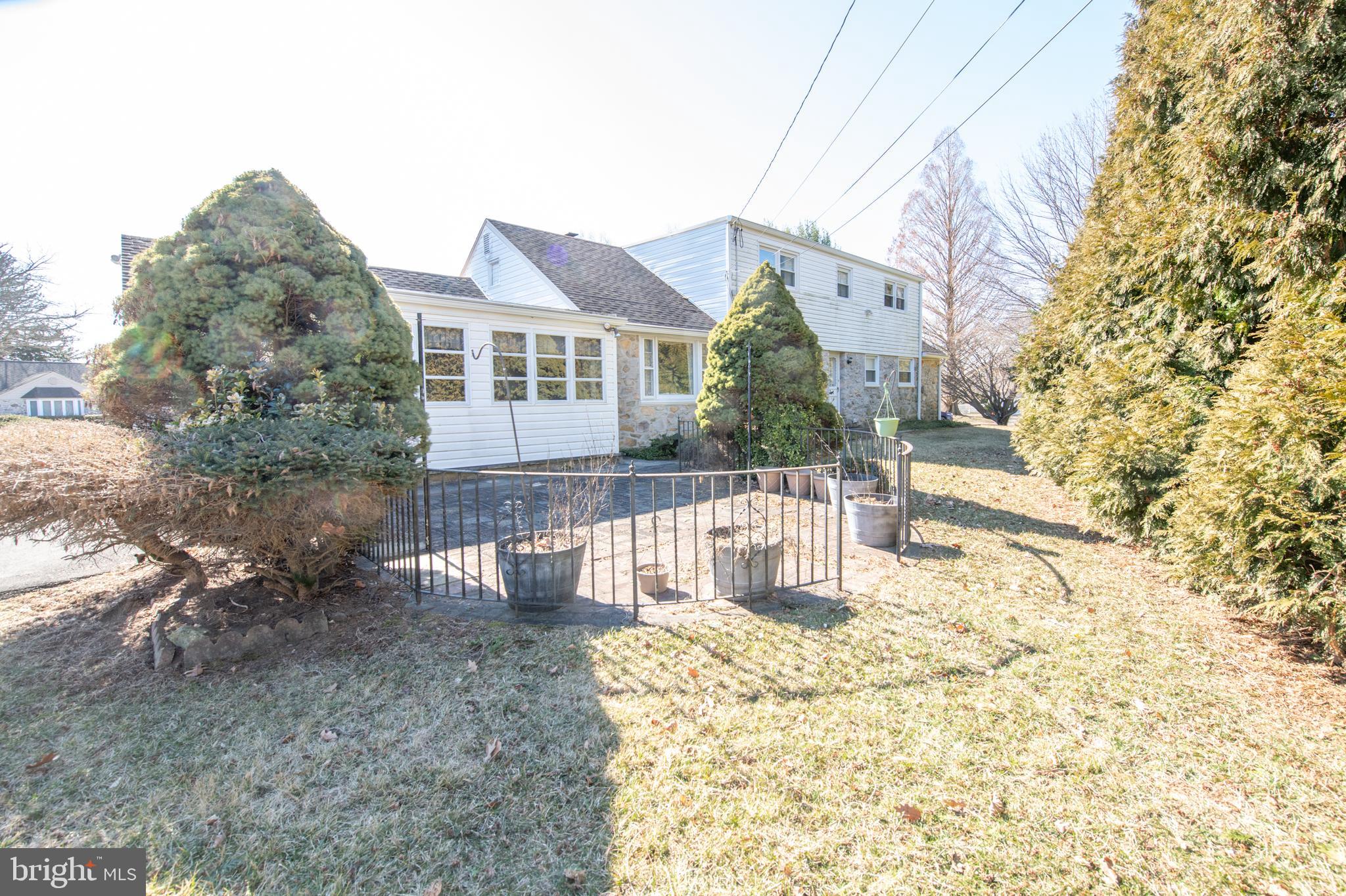 HUNTINGDON VALLEY - Residential