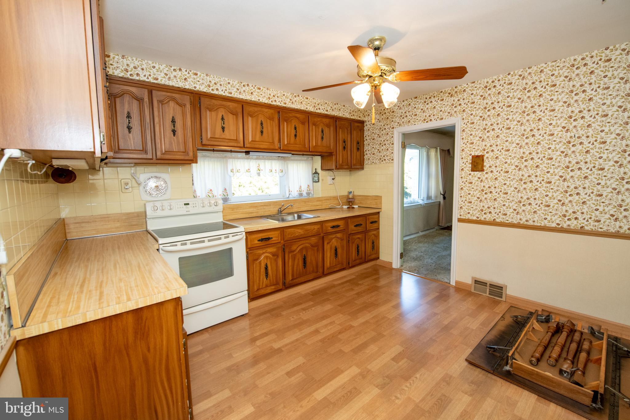 HUNTINGDON VALLEY - Residential