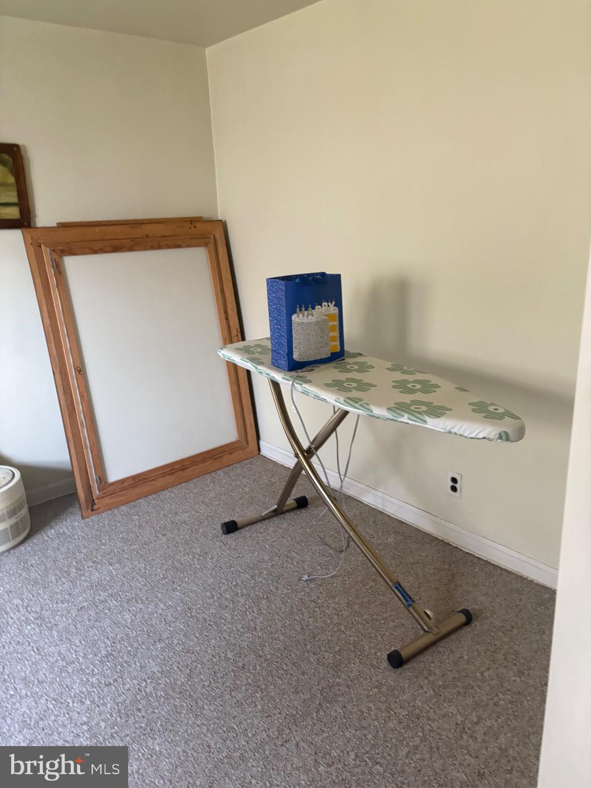 HUNTINGDON VALLEY - Residential