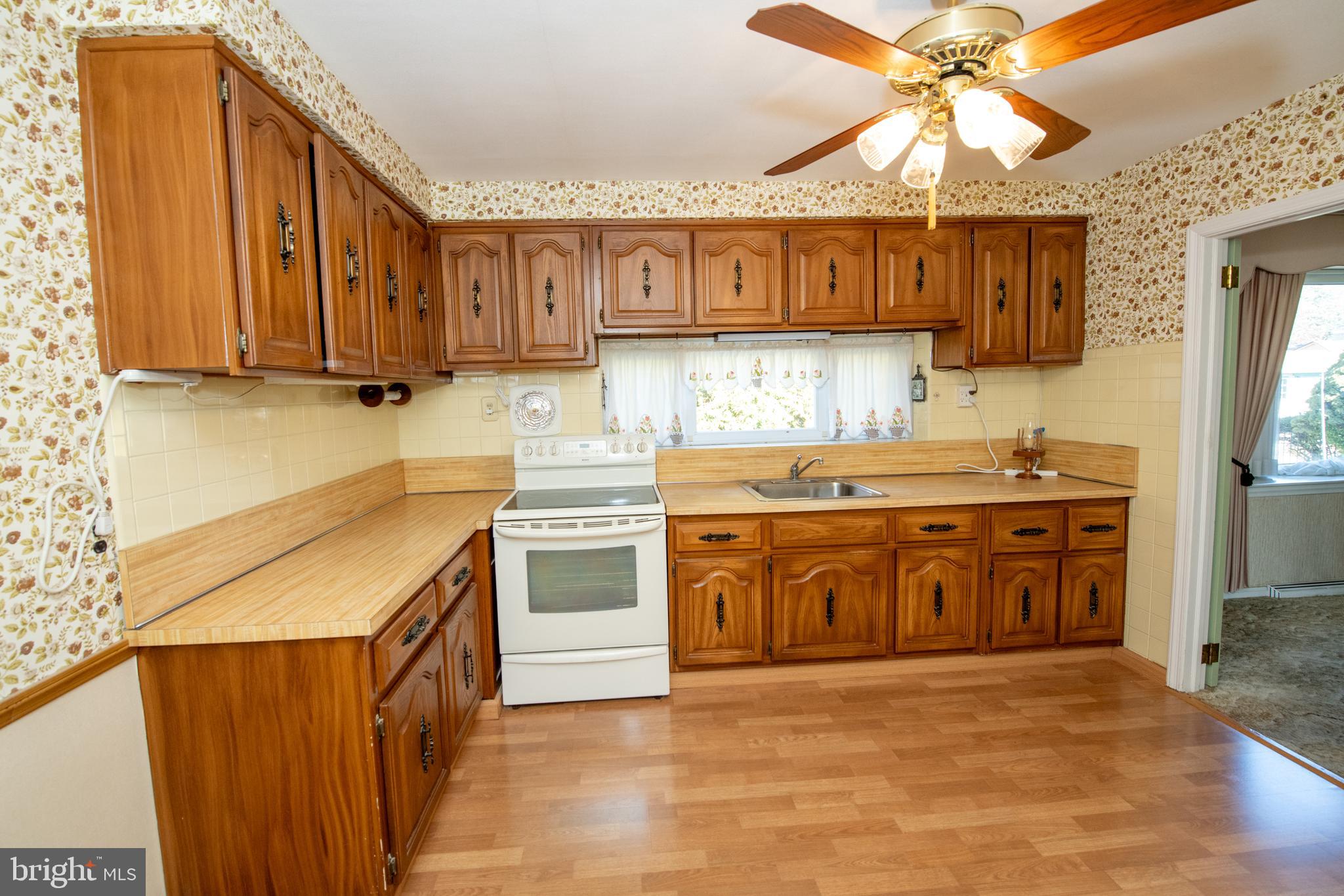 HUNTINGDON VALLEY - Residential