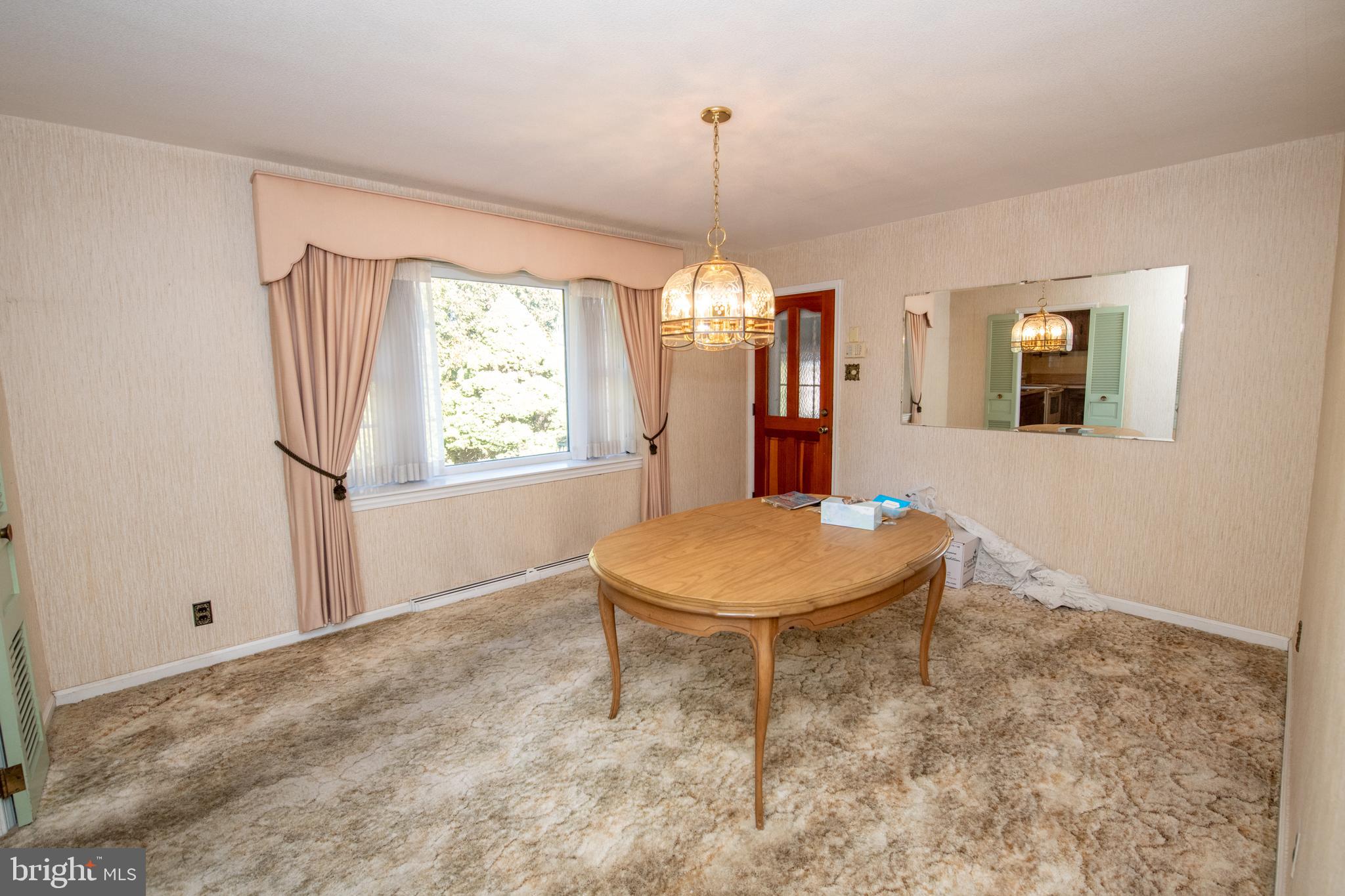 HUNTINGDON VALLEY - Residential