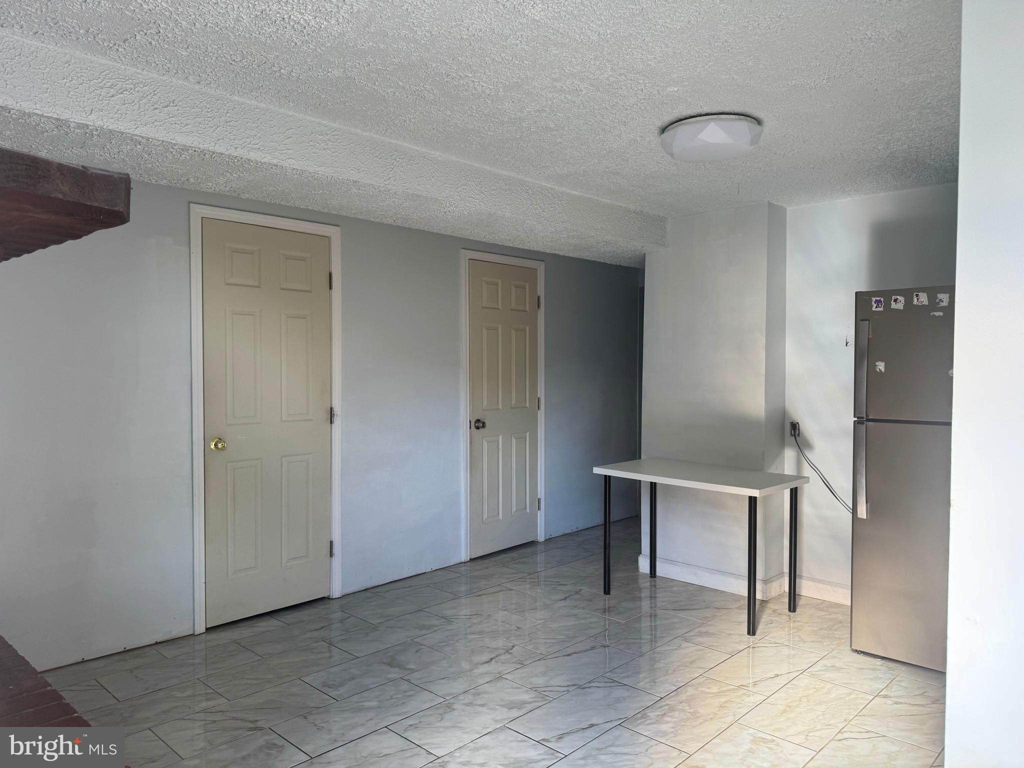 DALE CITY - Residential Lease