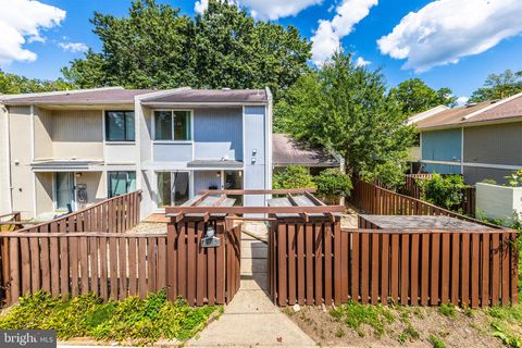 2232 SOUTHGATE SQUARE RESTON VA 20191