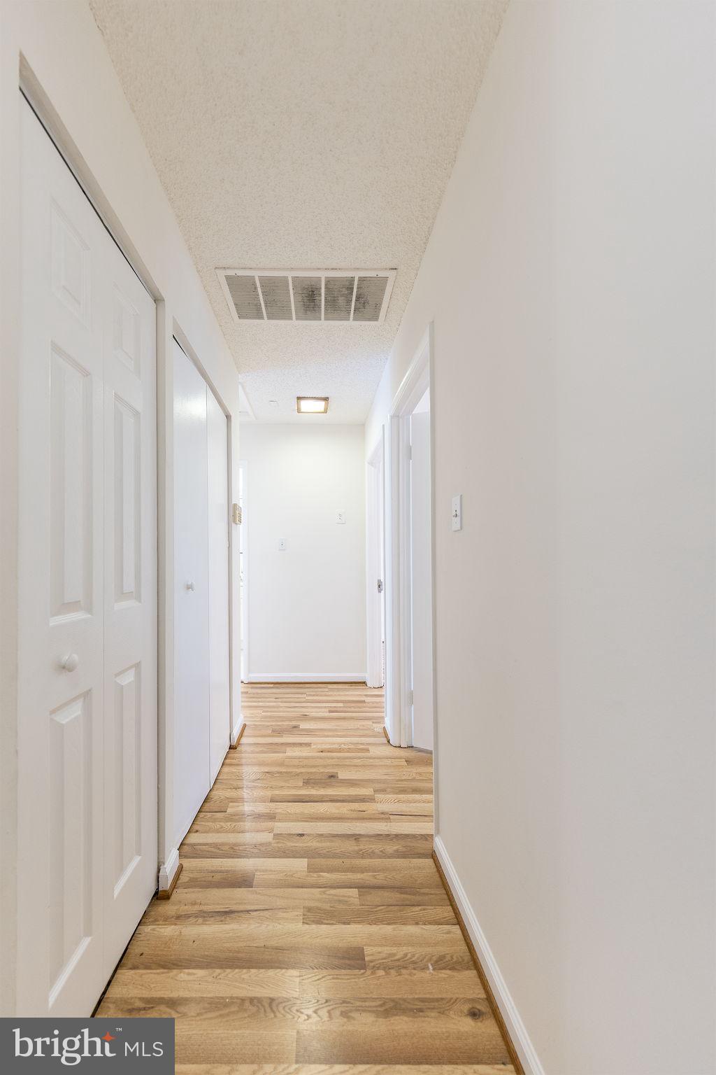 RESTON - Residential Lease