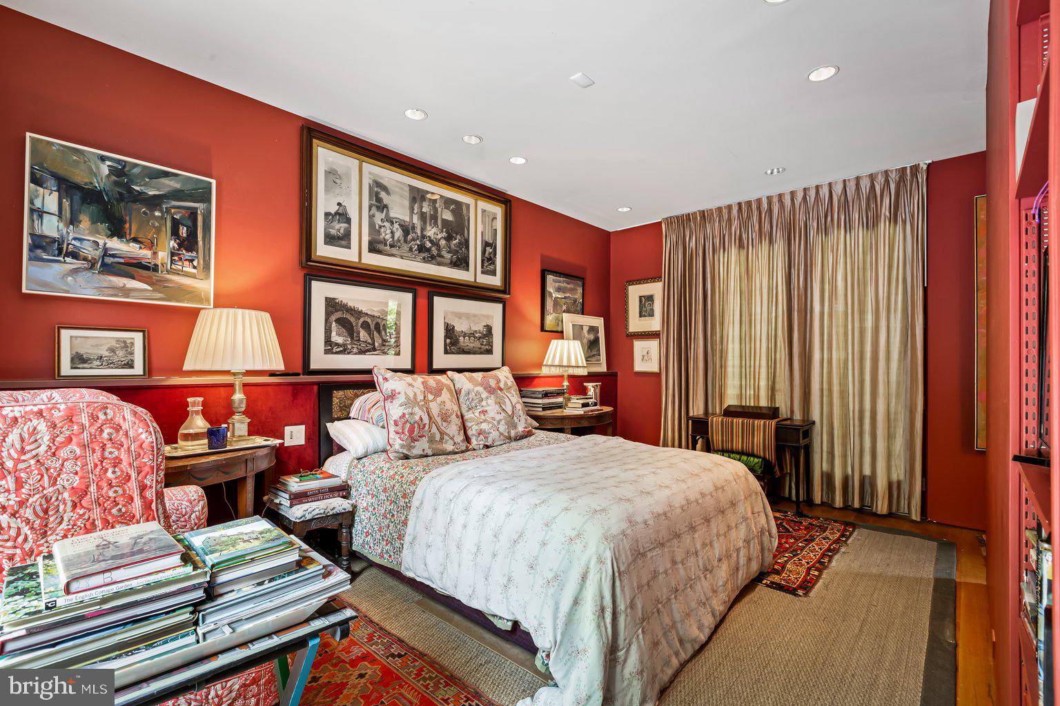 OVERLOOK - Residential