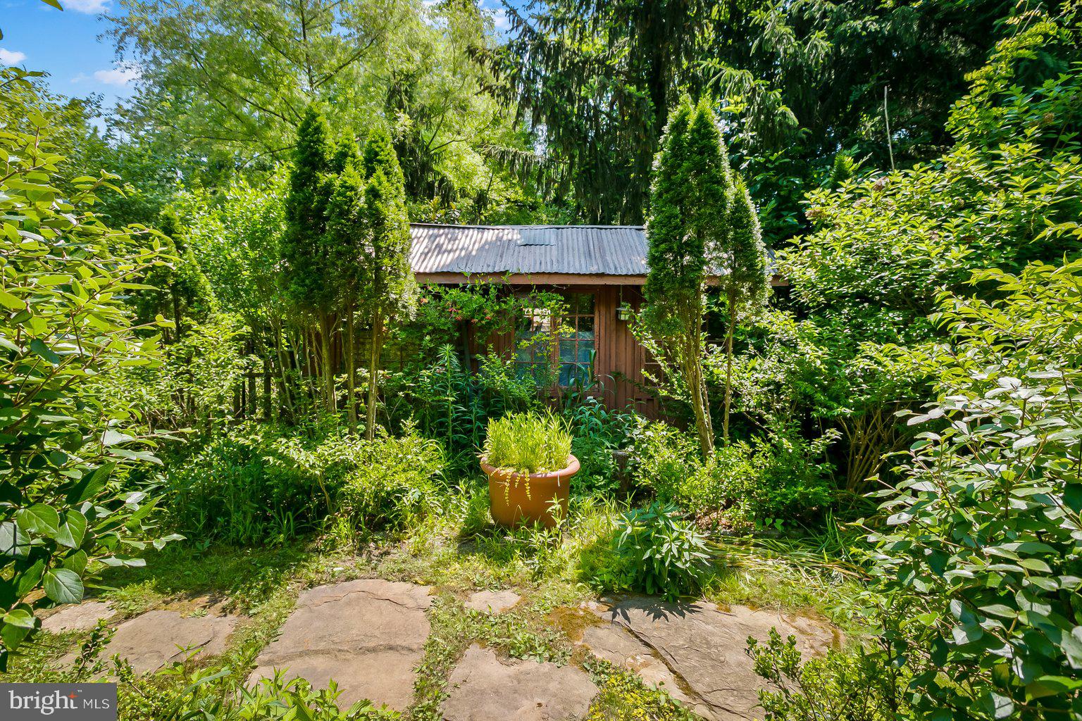 OVERLOOK - Residential